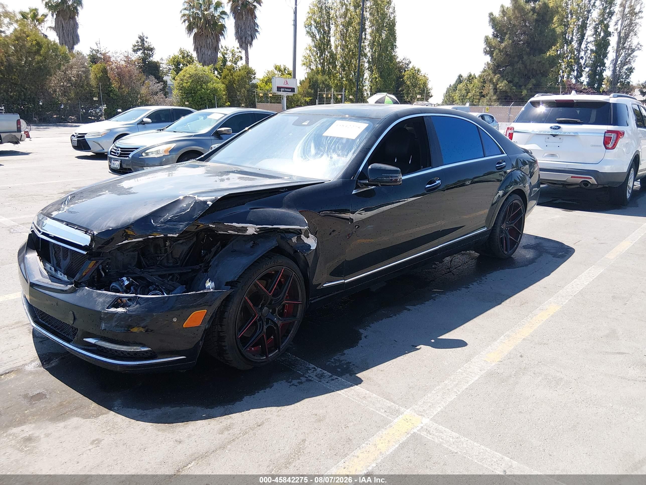 2010 Mercedes-benz S 550   Black vin: WDDNG7BB7AA328798
