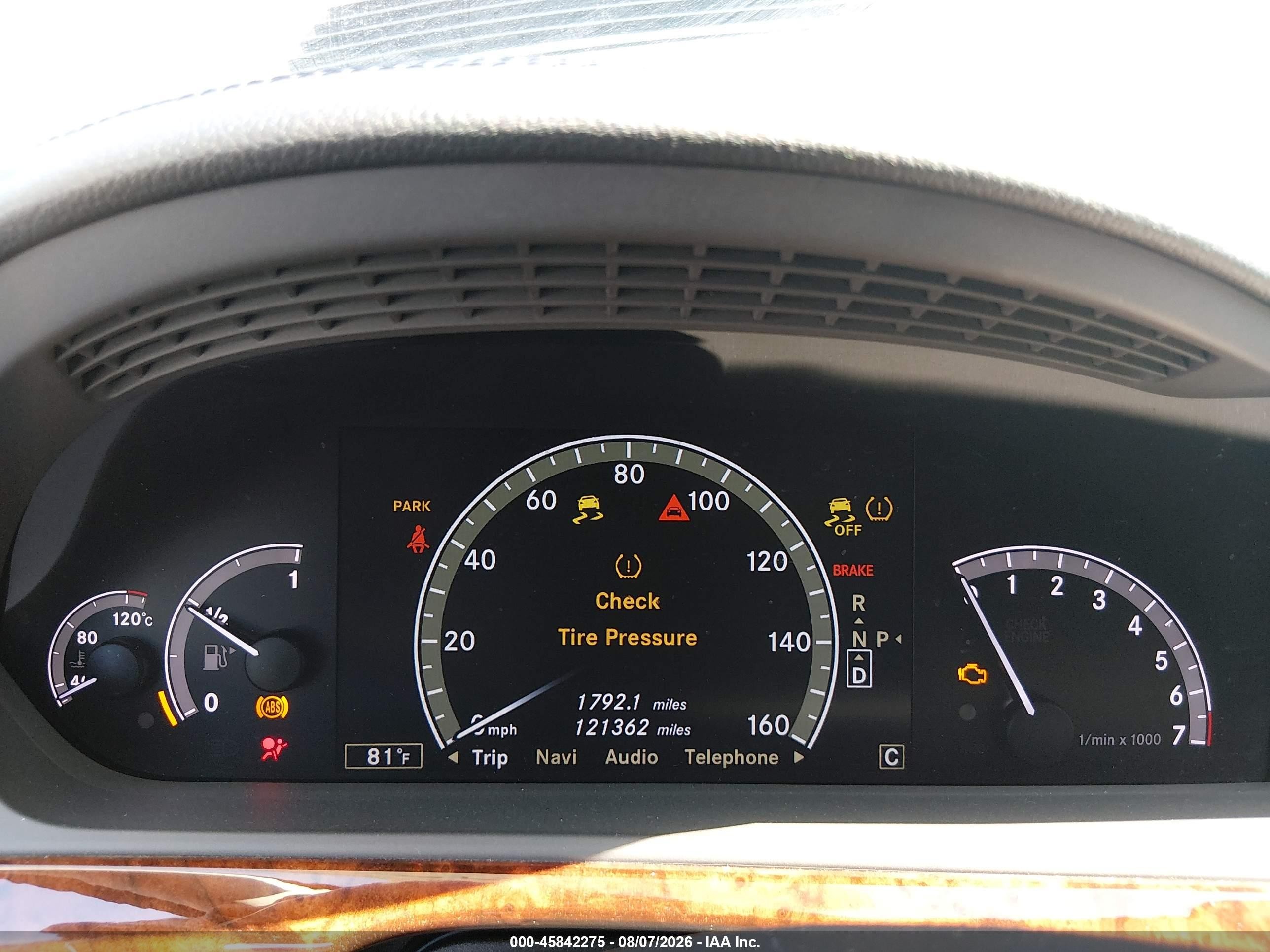2010 Mercedes-benz S 550   Black vin: WDDNG7BB7AA328798