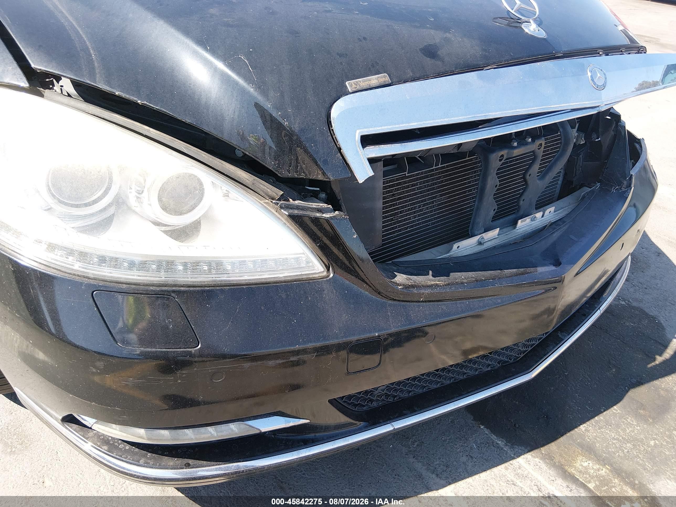 2010 Mercedes-benz S 550   Black vin: WDDNG7BB7AA328798