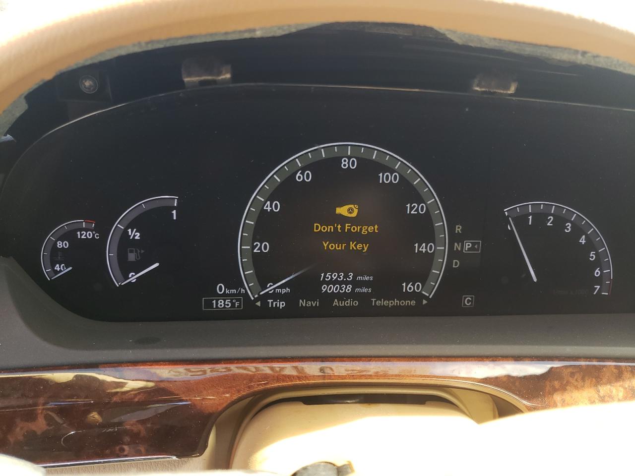 2010 Mercedes-benz S 550 Gray vin: WDDNG7BB7AA333029