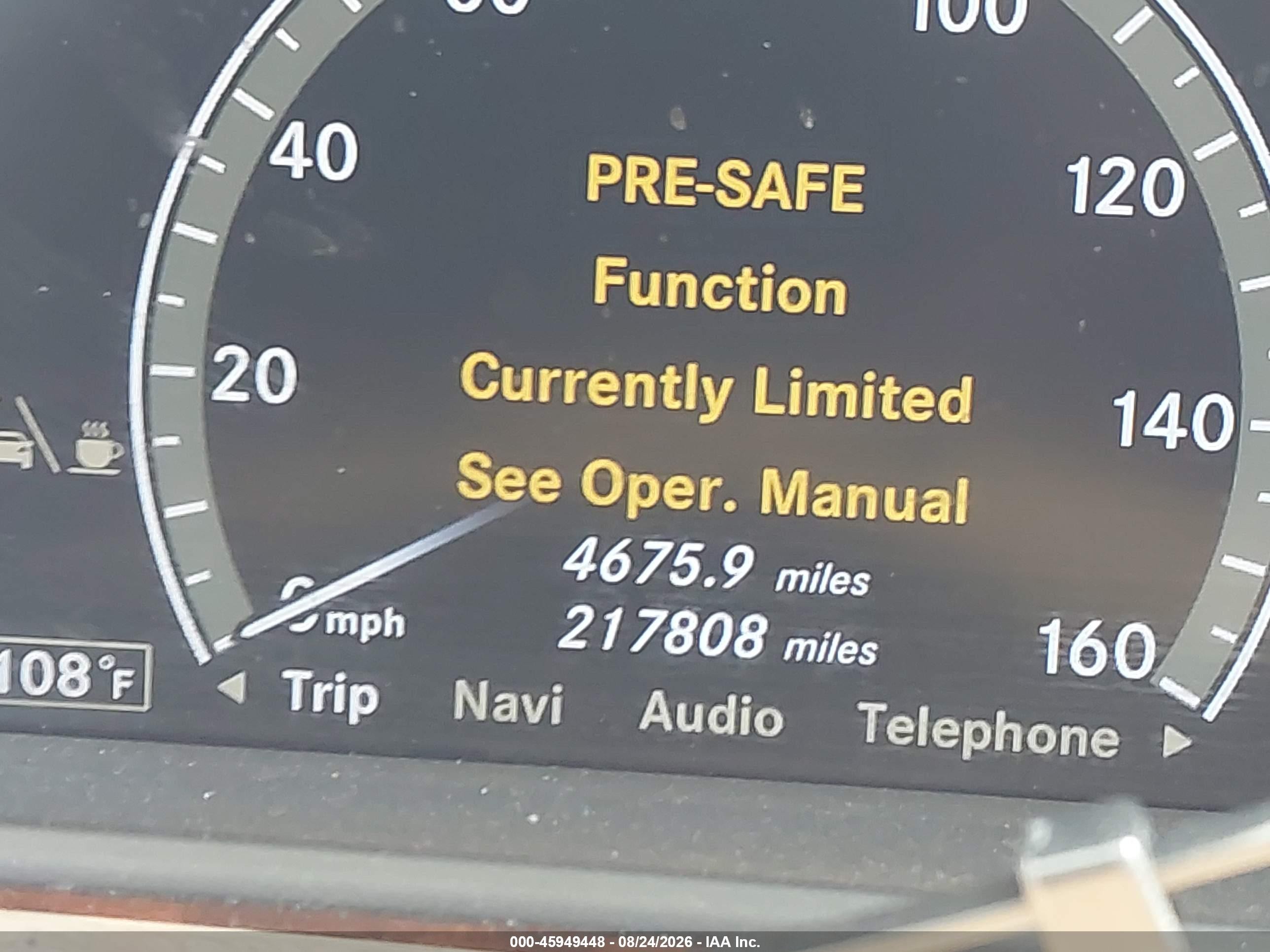 2010 Mercedes-benz S 550   Black vin: WDDNG7BB8AA304803