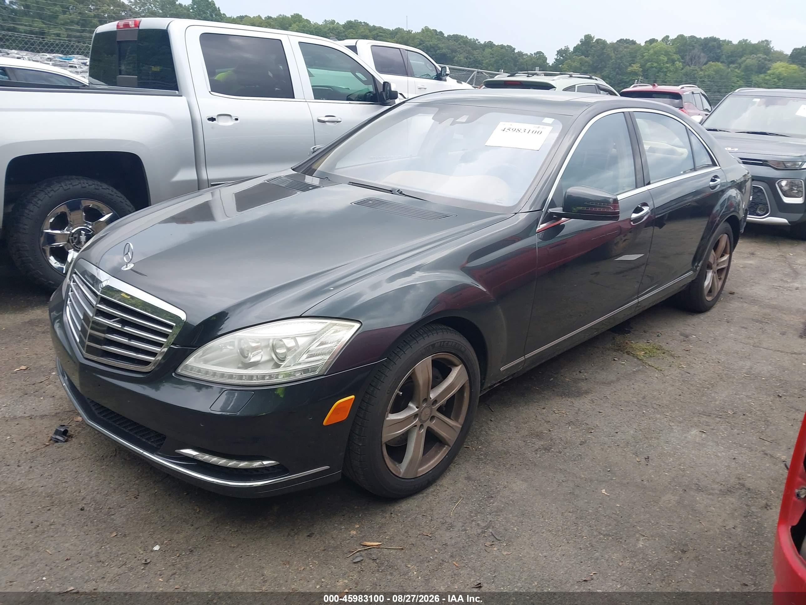 2011 Mercedes-benz S 550   Black vin: WDDNG7BB8BA413280