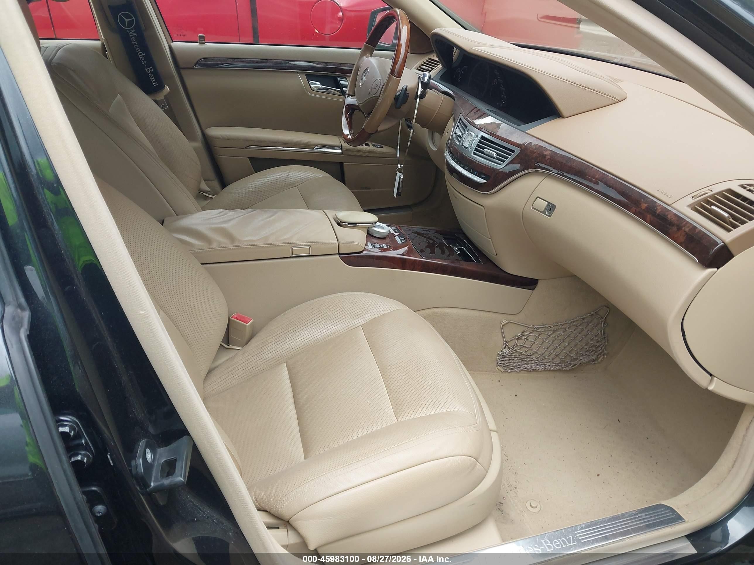 2011 Mercedes-benz S 550   Black vin: WDDNG7BB8BA413280