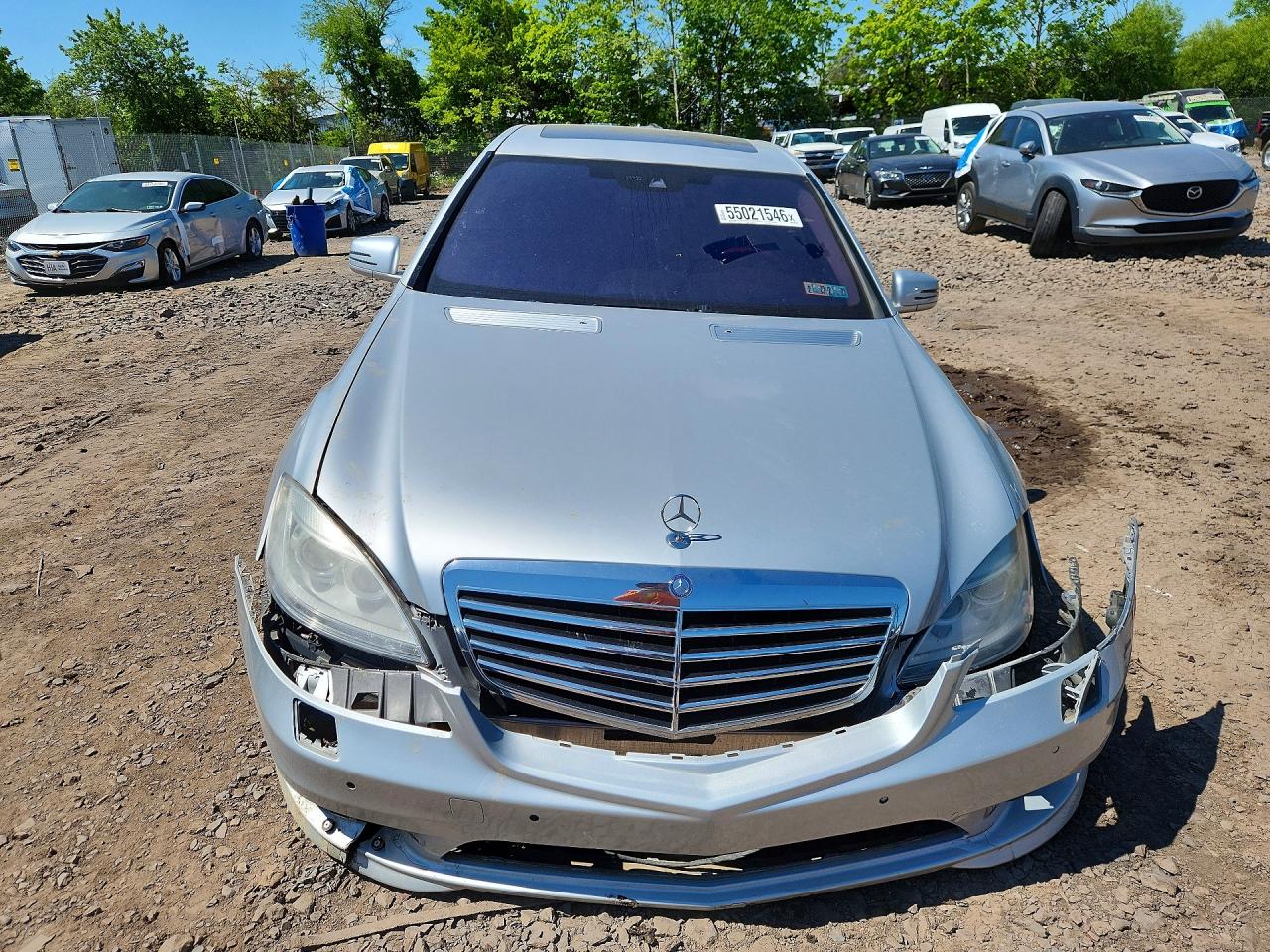 2011 Mercedes-benz S 550 Silver vin: WDDNG7BB9BA368916