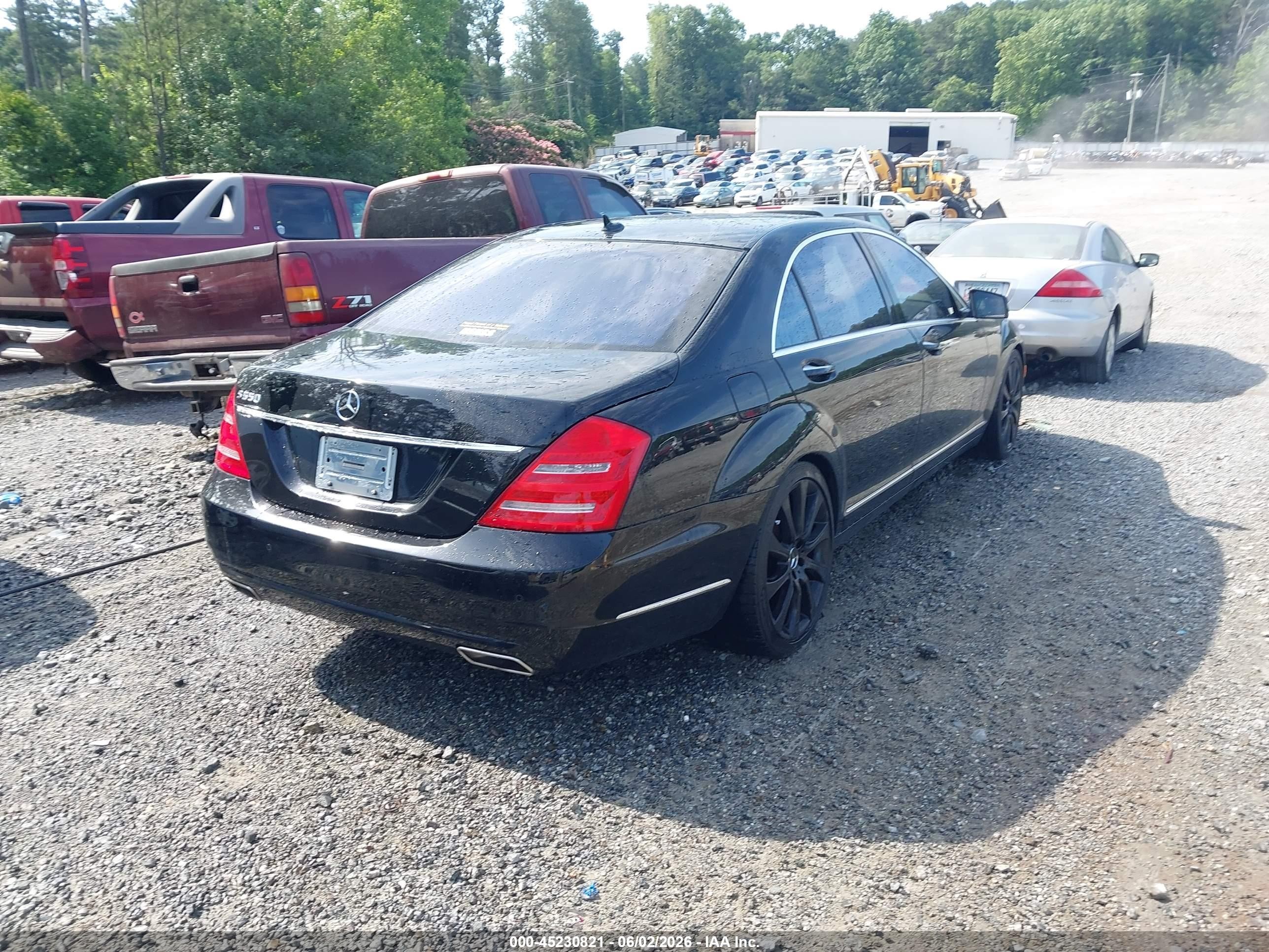 2011 Mercedes-benz S 550   Black vin: WDDNG7BB9BA416446