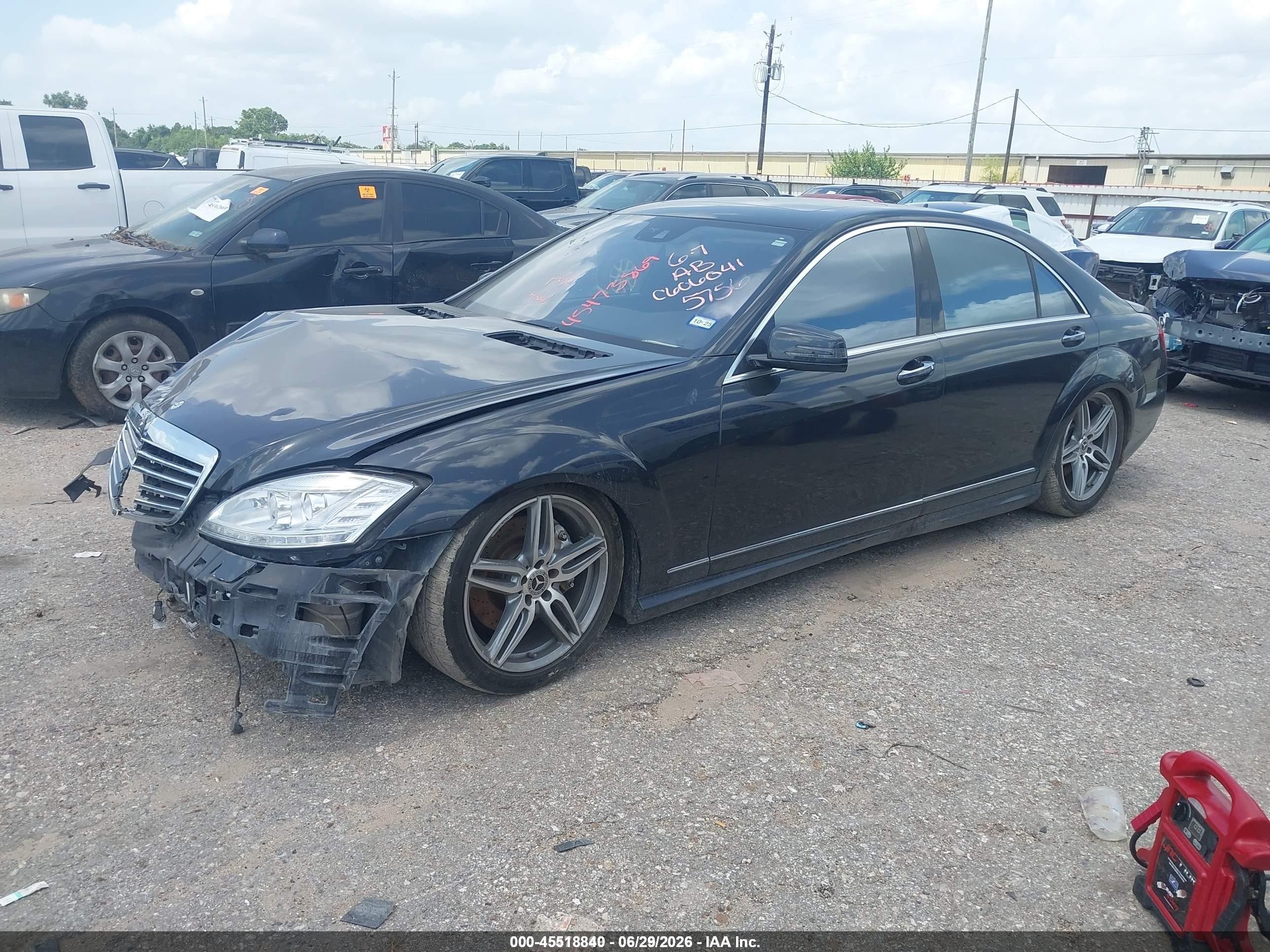 2013 Mercedes-benz S 550   Black vin: WDDNG7DB1DA495756