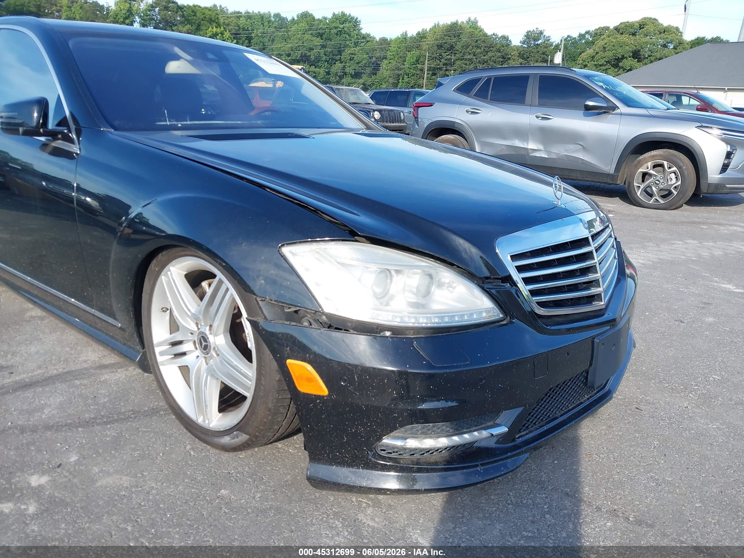 2013 Mercedes-benz S 550   Black vin: WDDNG7DB1DA503449