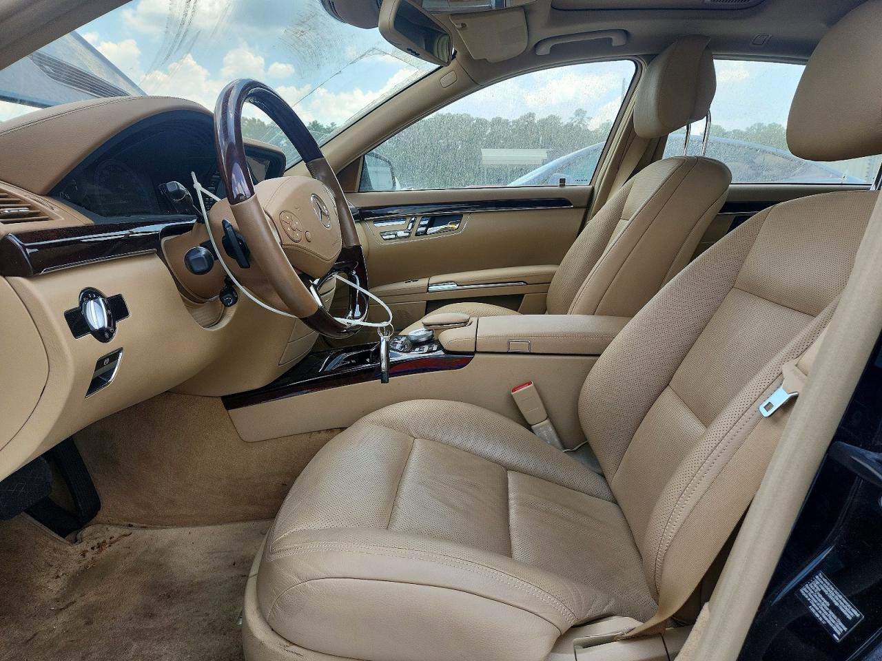 2013 Mercedes-benz S 550 Black vin: WDDNG7DB1DA509526