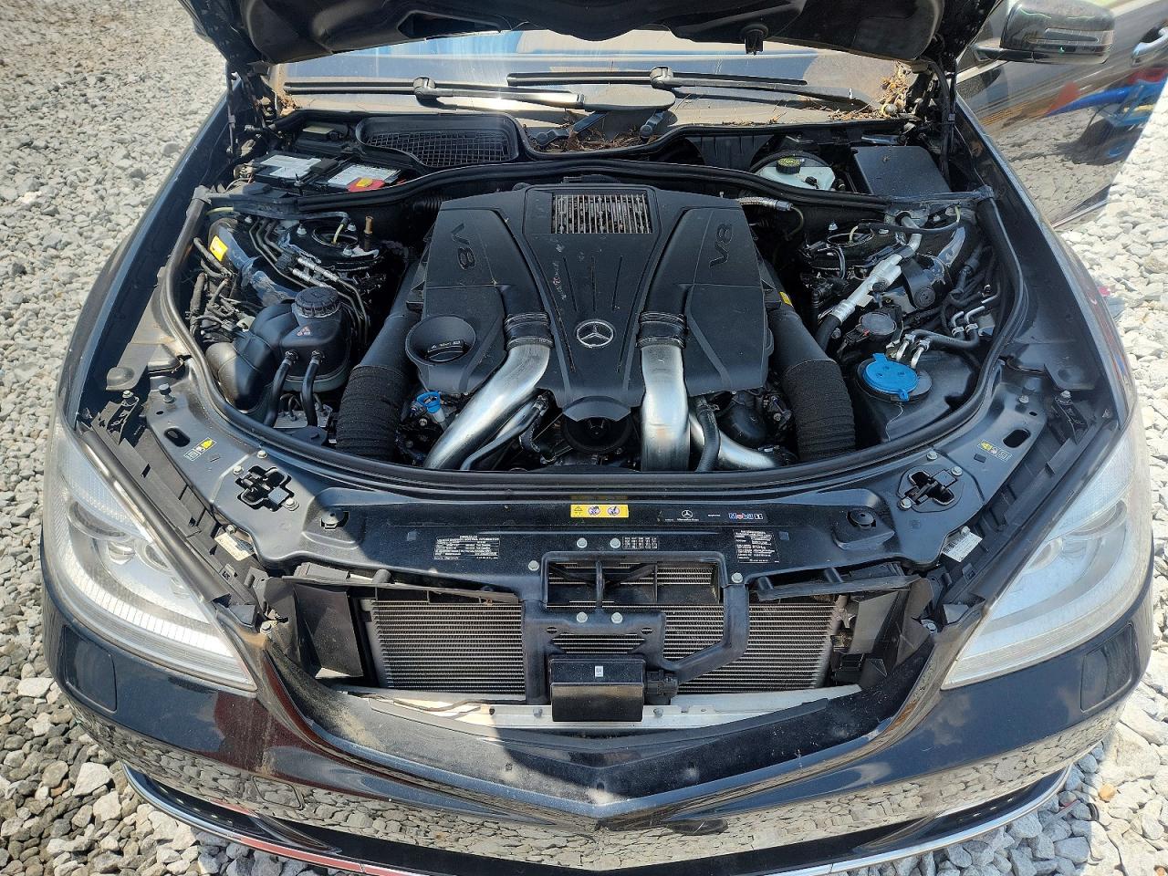 2013 Mercedes-benz S 550 Black vin: WDDNG7DB1DA509526