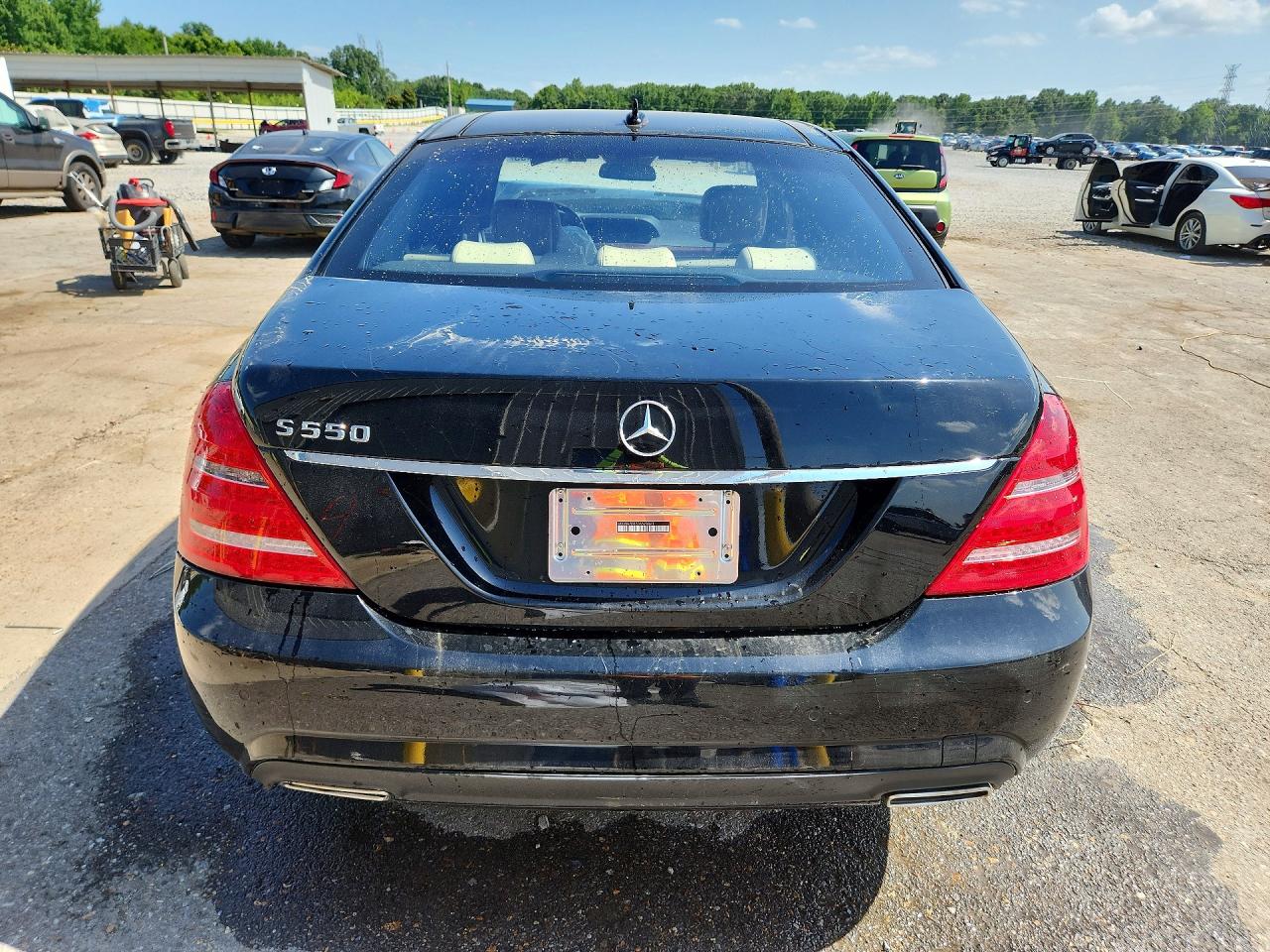 2013 Mercedes-benz S 550 Черный vin: WDDNG7DB2DA528893