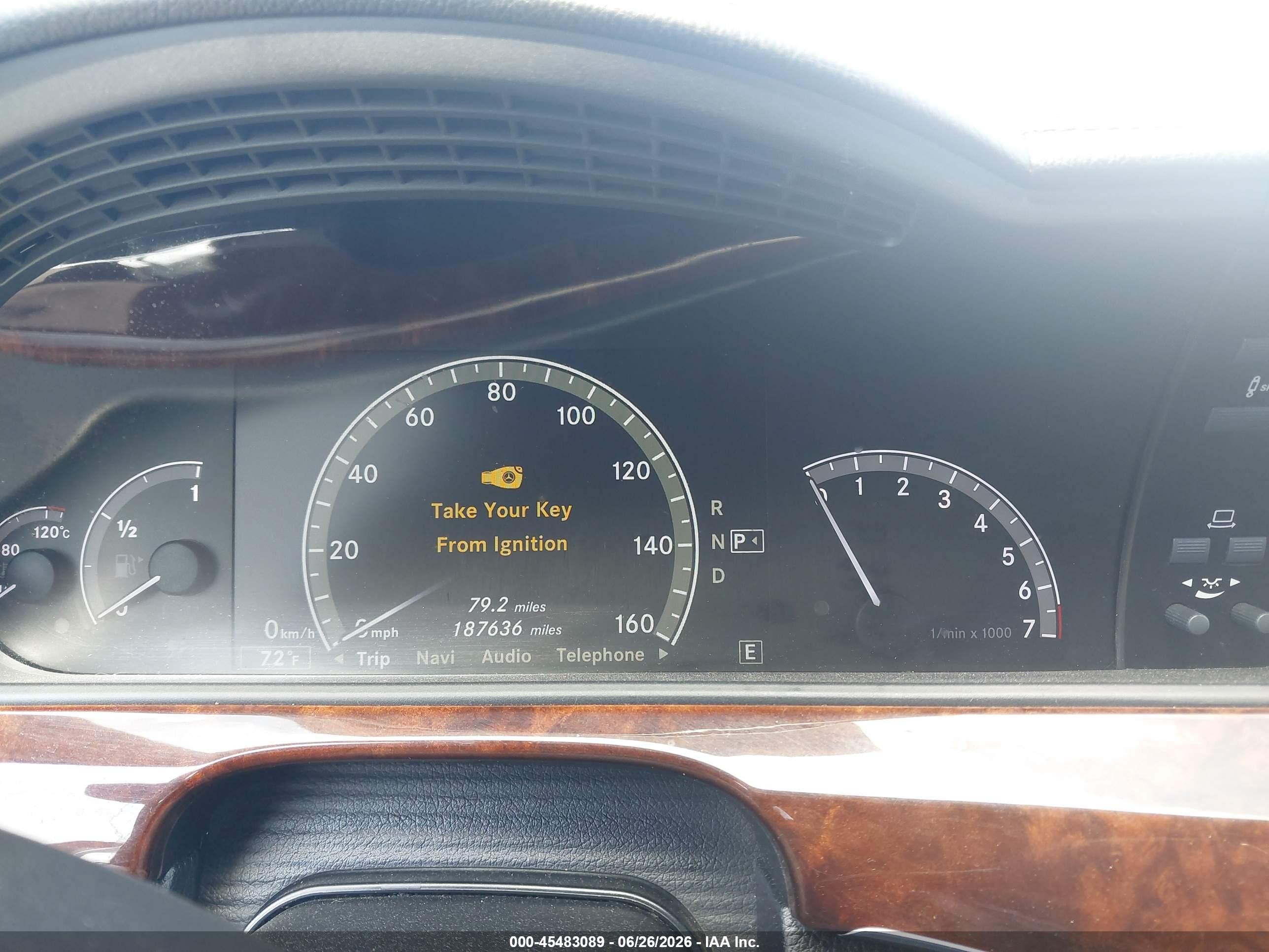 2012 Mercedes-benz S 550   Черный vin: WDDNG7DB3CA421897