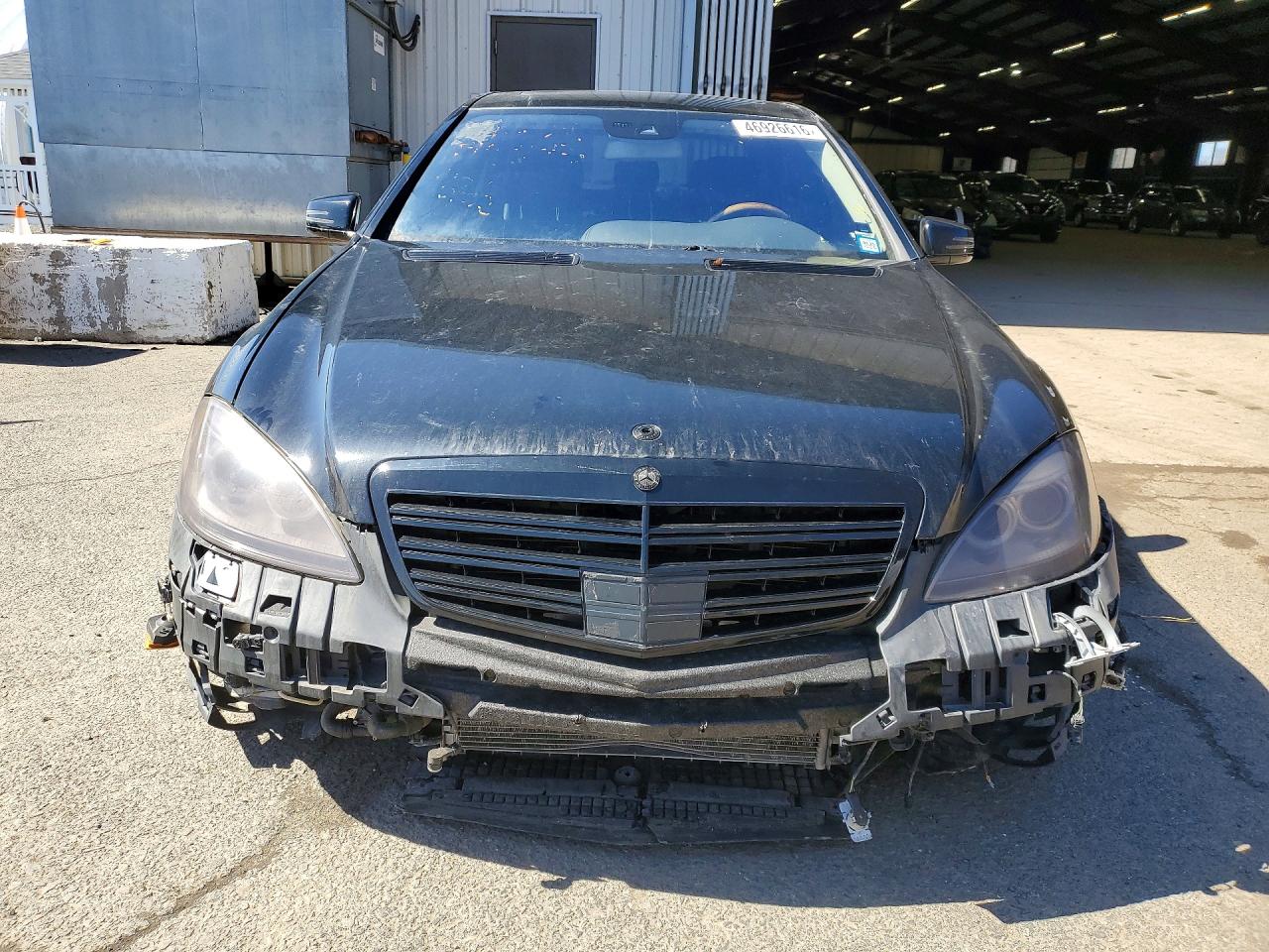 2012 Mercedes-benz S 550 Black vin: WDDNG7DB4CA438322