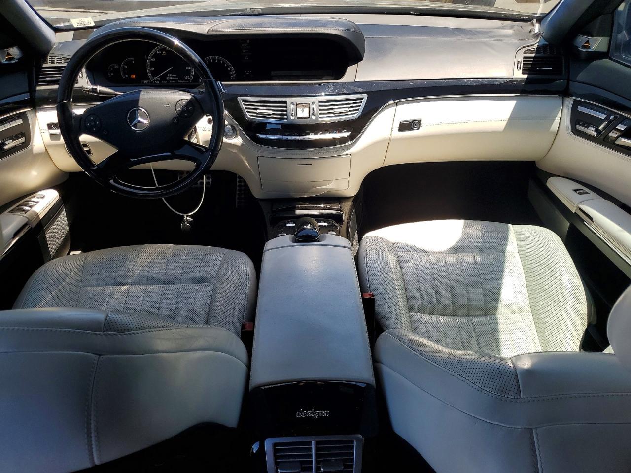 2012 Mercedes-benz S 550 Charcoal vin: WDDNG7DB4CA439955