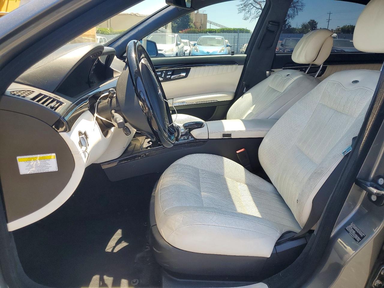 2012 Mercedes-benz S 550 Charcoal vin: WDDNG7DB4CA439955