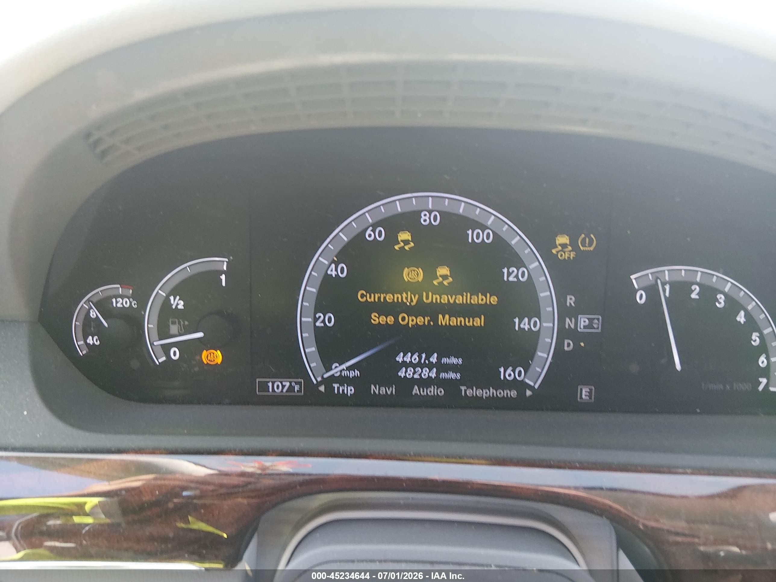 2013 Mercedes-benz S 550   Silver vin: WDDNG7DB4DA508189