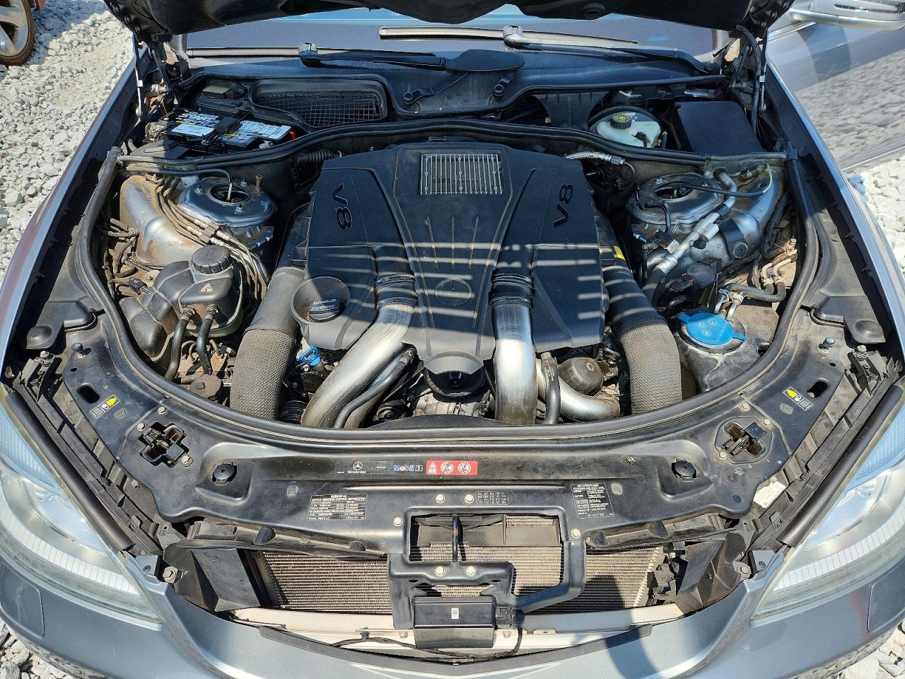 2012 Mercedes-benz S 550 Серый vin: WDDNG7DB5CA428155