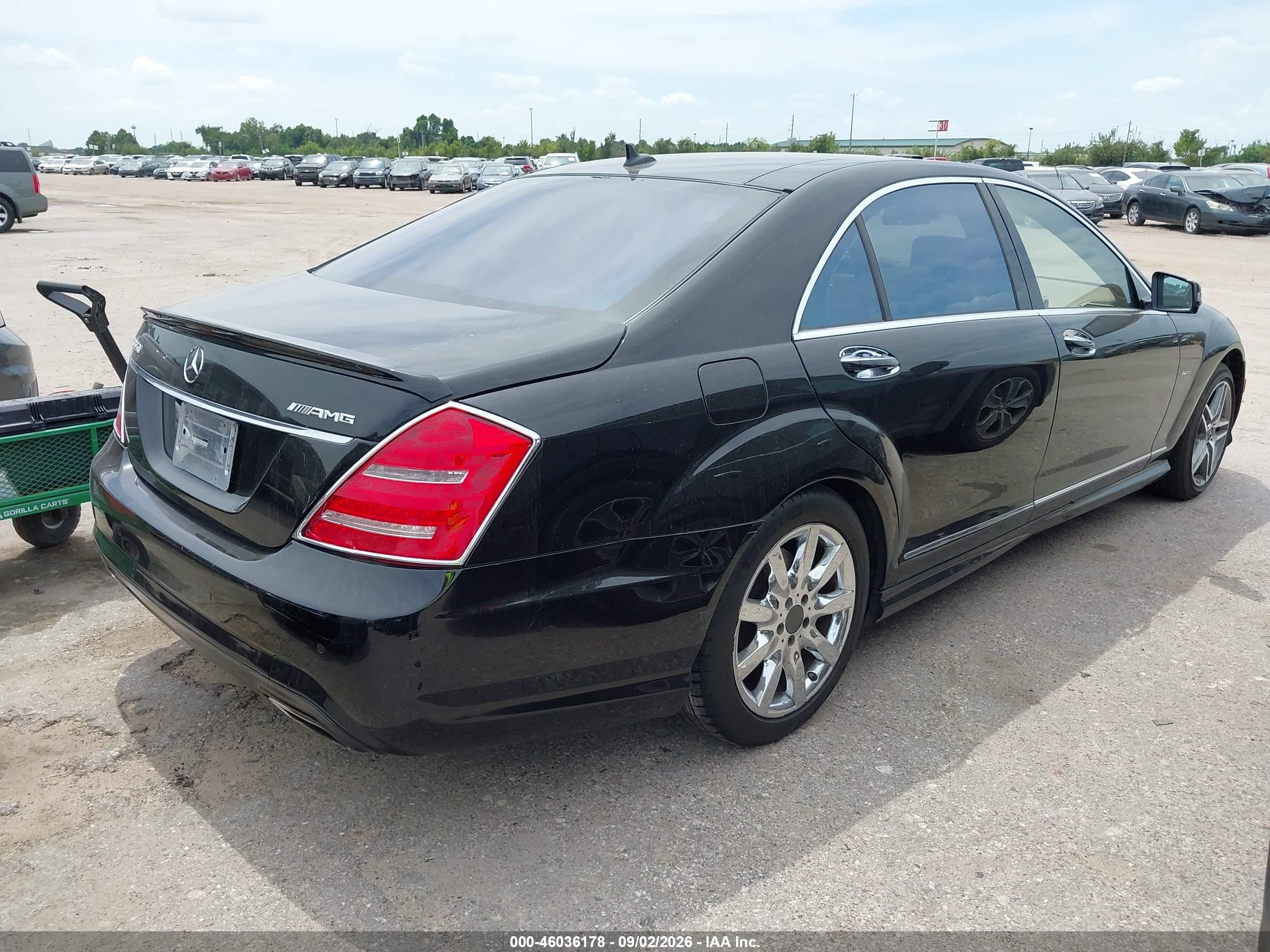 2012 Mercedes-benz S 550   Black vin: WDDNG7DB5CA429824