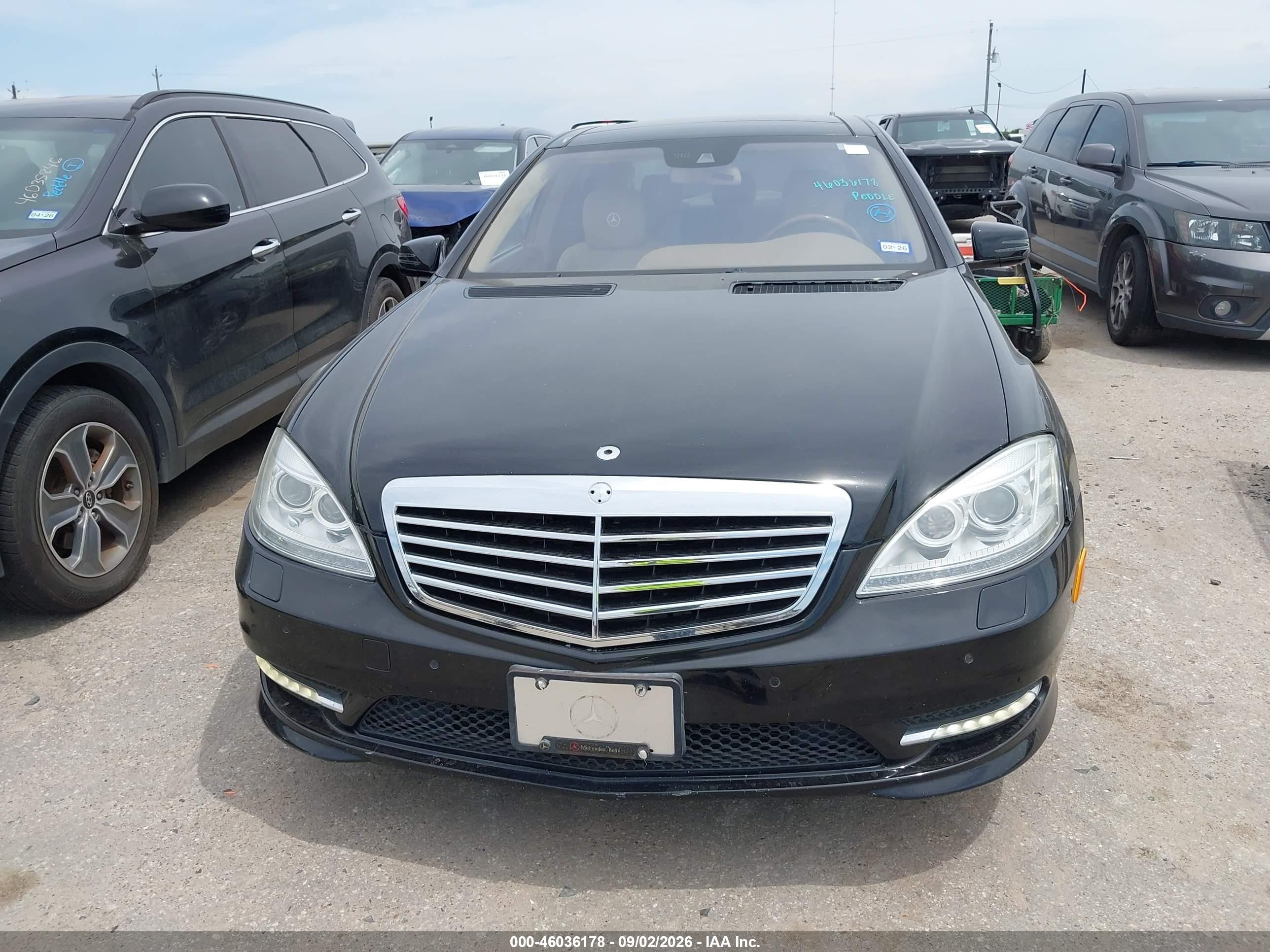 2012 Mercedes-benz S 550   Black vin: WDDNG7DB5CA429824