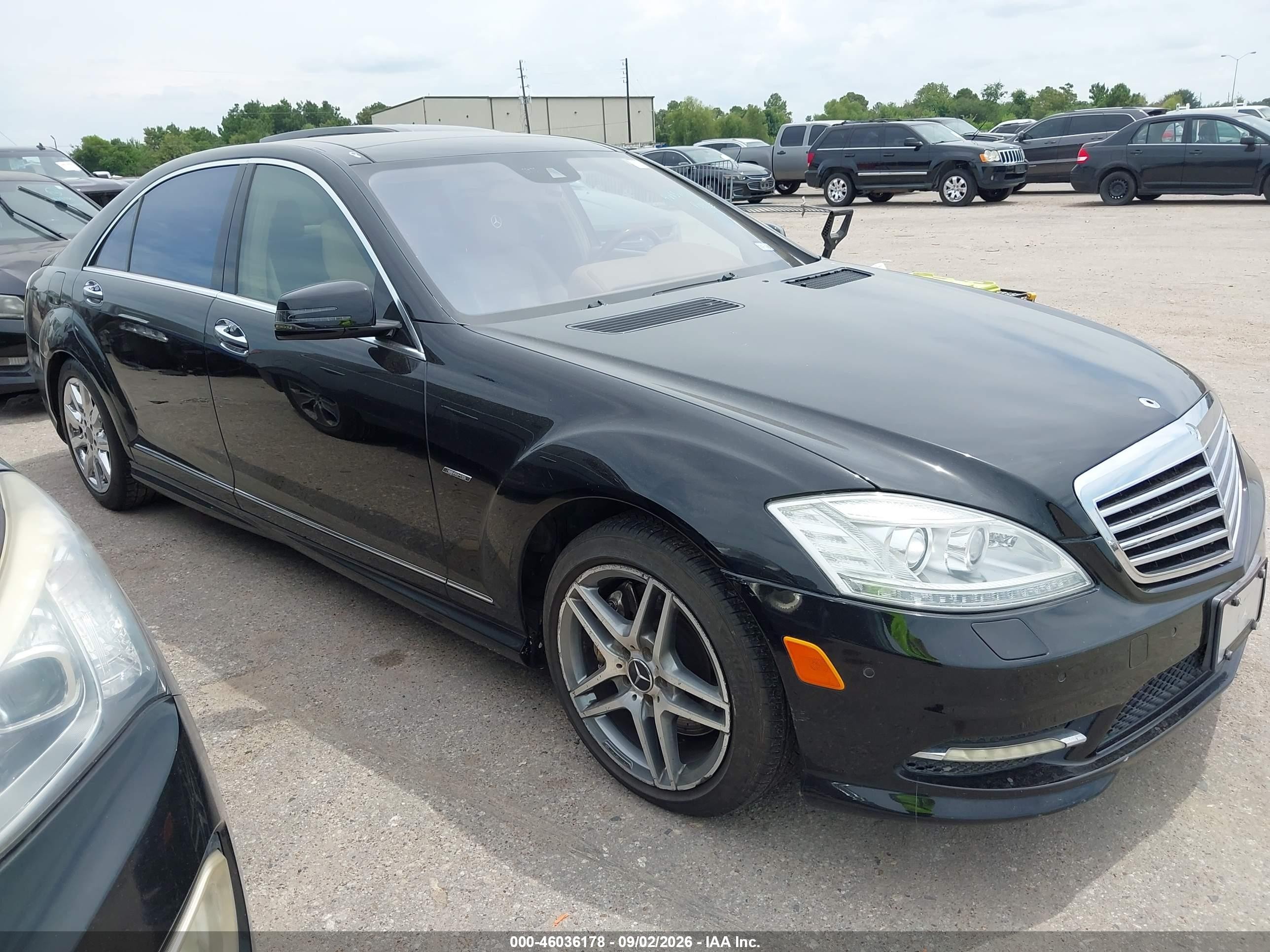 2012 Mercedes-benz S 550   Black vin: WDDNG7DB5CA429824