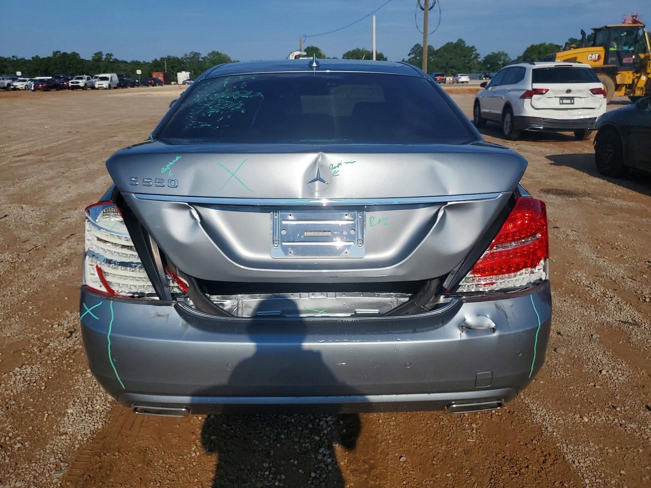 2012 Mercedes-benz S 550 Gray vin: WDDNG7DB5CA466159