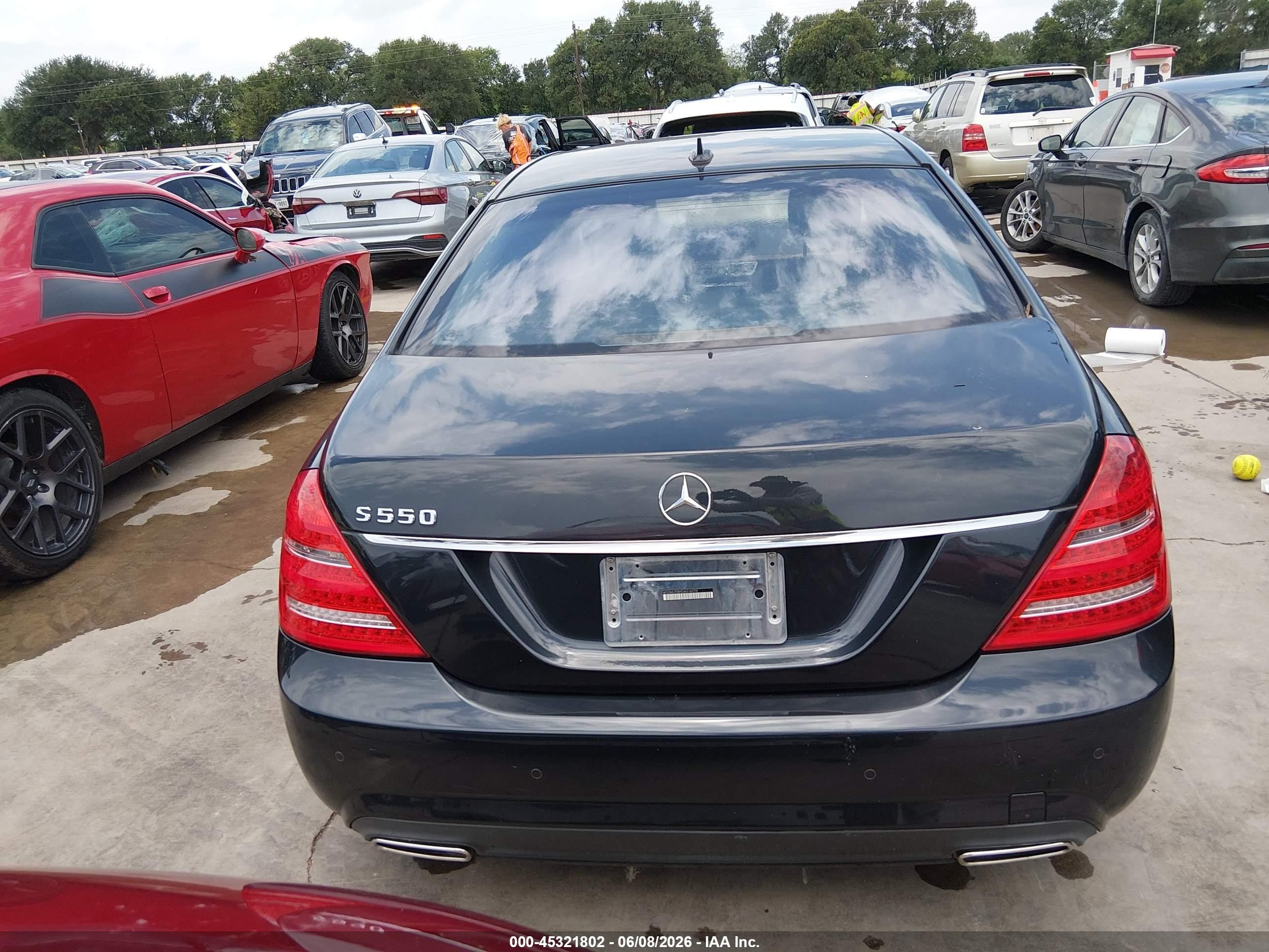 2013 Mercedes-benz S 550   Black vin: WDDNG7DB5DA516270