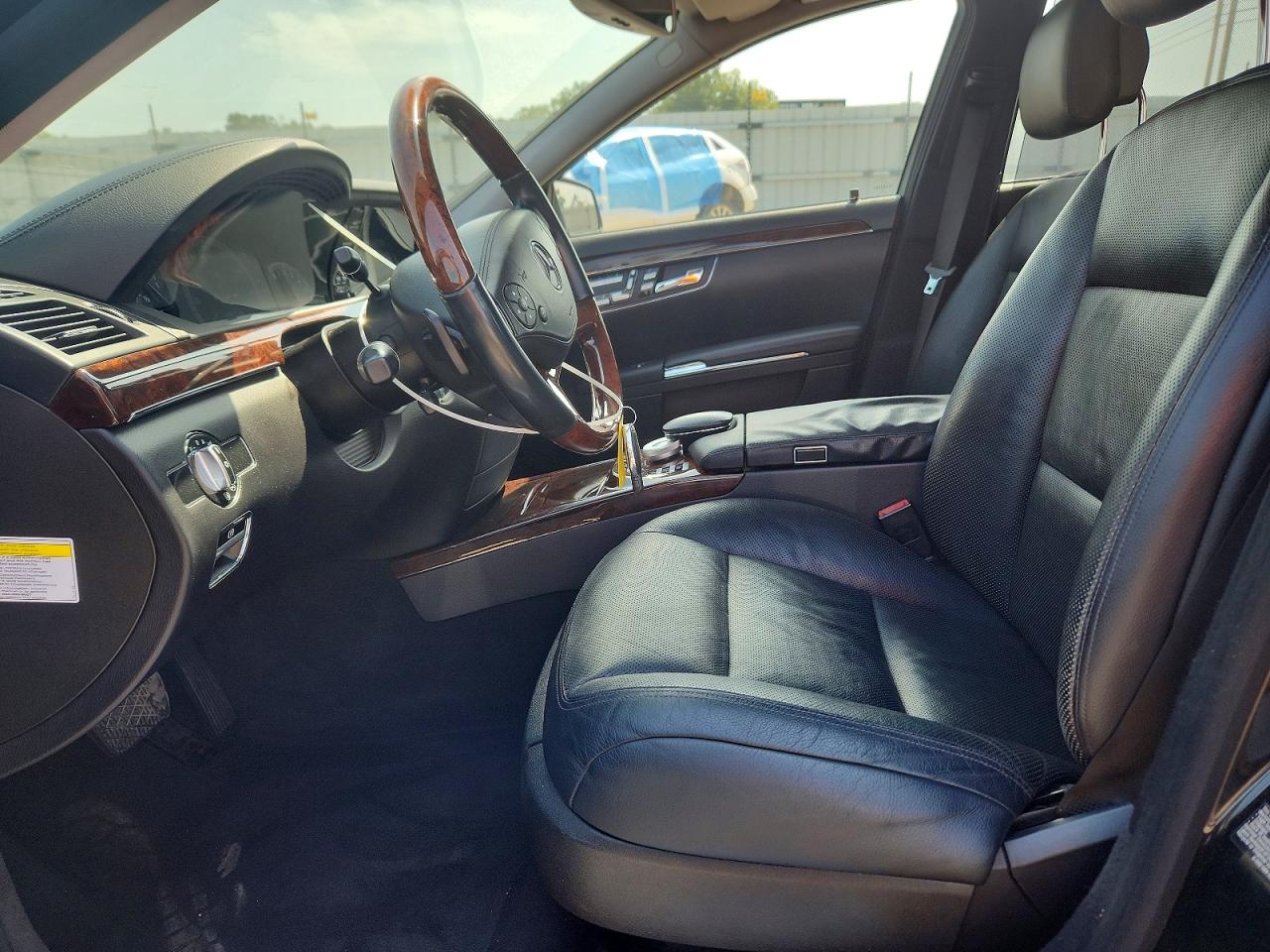 2013 Mercedes-benz S 550 Black vin: WDDNG7DB6DA515760