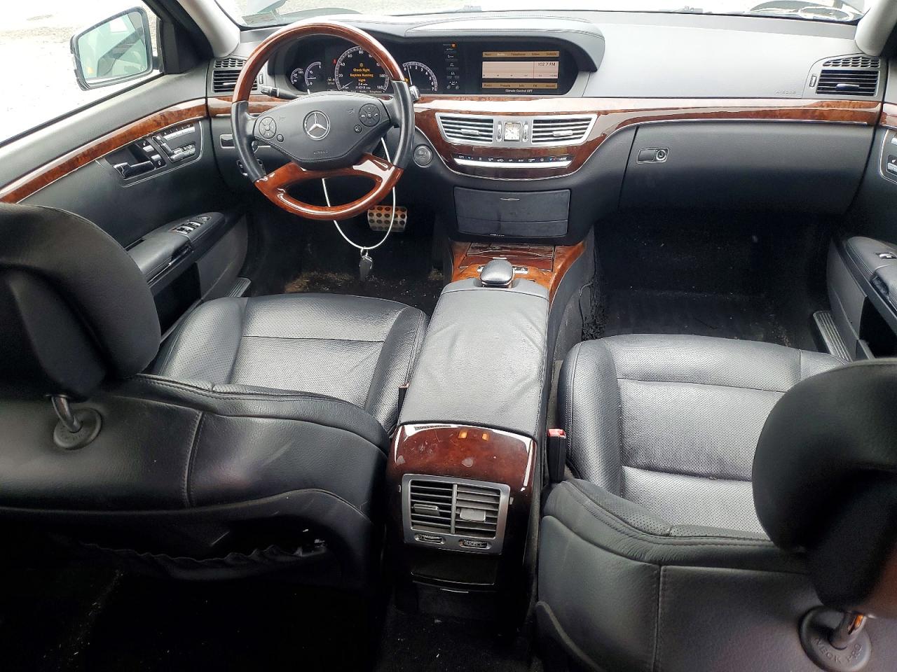 2013 Mercedes-benz S 550 Black vin: WDDNG7DB6DA520330