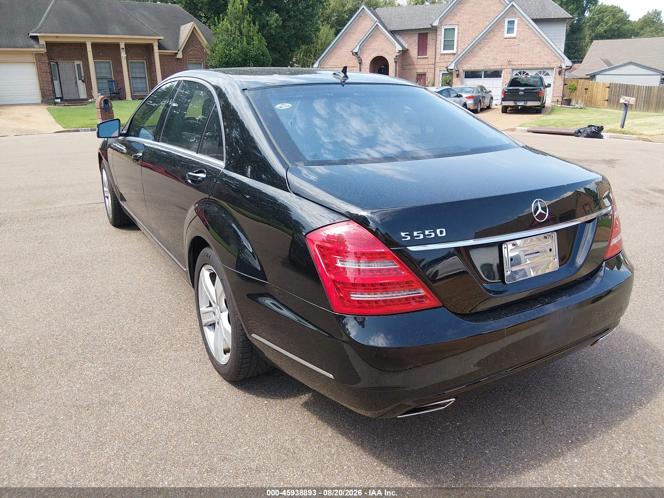 2012 Mercedes-benz S 550   Черный vin: WDDNG7DB7CA436029