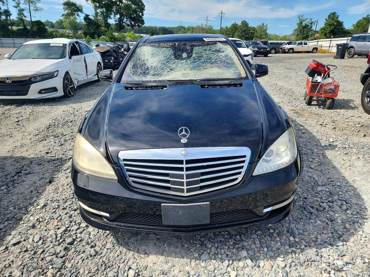 2013 Mercedes-benz S 550 Black vin: WDDNG7DB7DA512592