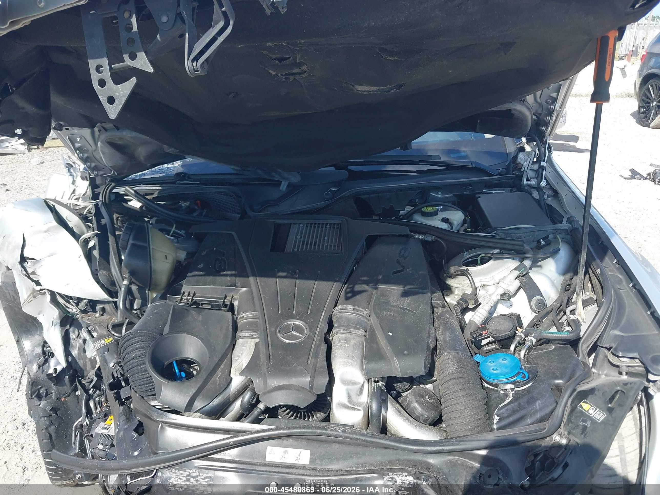 2013 Mercedes-benz S 550 Silver vin: WDDNG7DB7DA533782