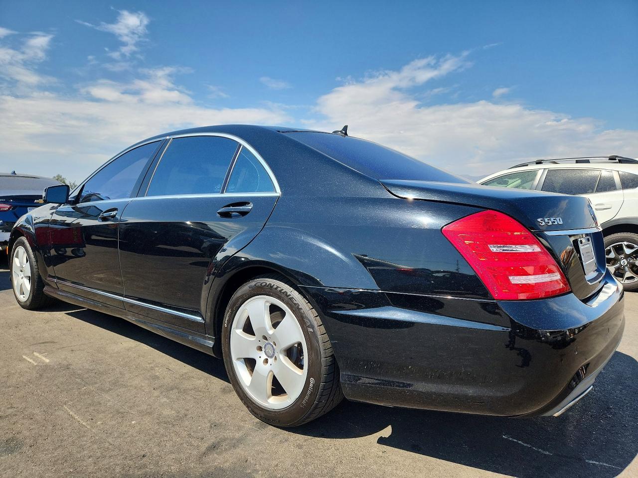2013 Mercedes-benz S 550 Black vin: WDDNG7DB8DA497438