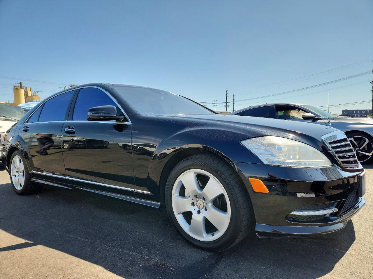 2013 Mercedes-benz S 550 Black vin: WDDNG7DB8DA497438