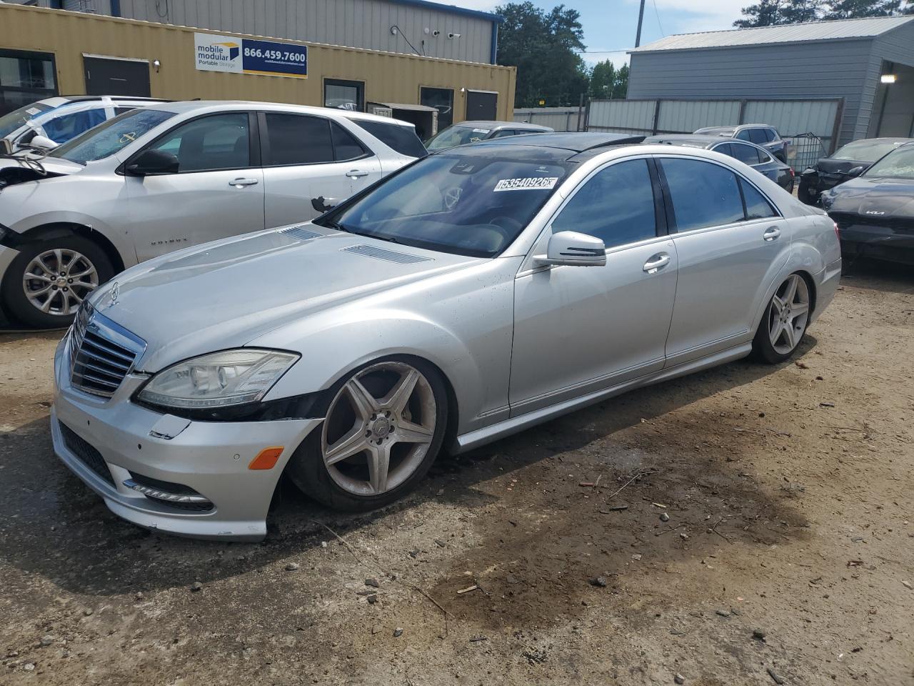 2013 Mercedes-benz S 550 Серебряный vin: WDDNG7DB8DA501262 Damage: Left Head Lamp, Faded, Repair Required
