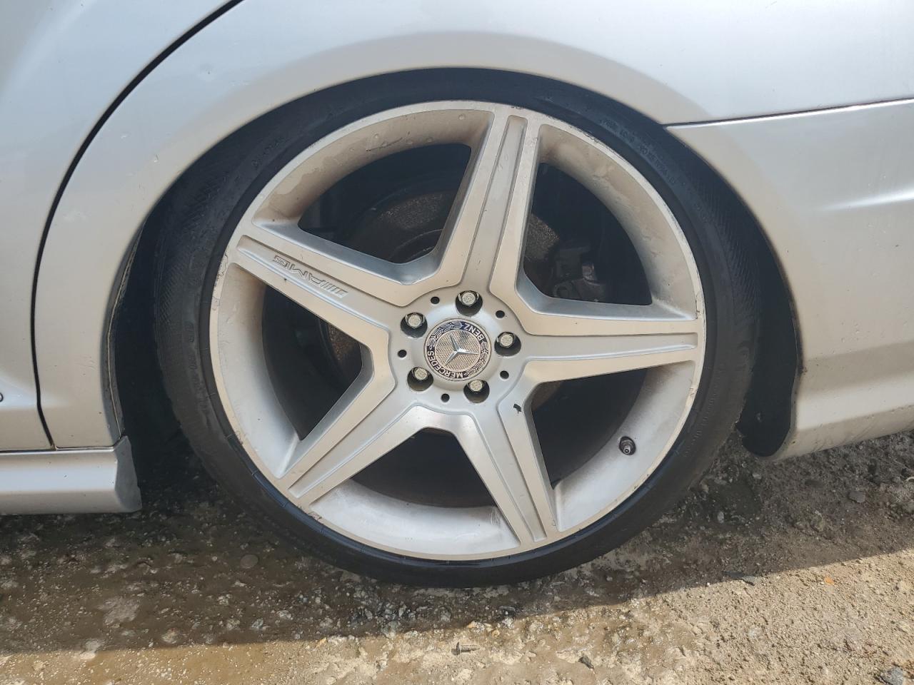 2013 Mercedes-benz S 550 Серебряный vin: WDDNG7DB8DA501262 Damage: Left Rear Wheel, Curb Rash, 3 To 4 Inches