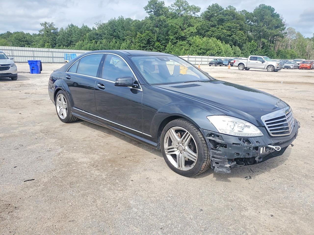 2013 Mercedes-benz S 550 Black vin: WDDNG7DB8DA527781