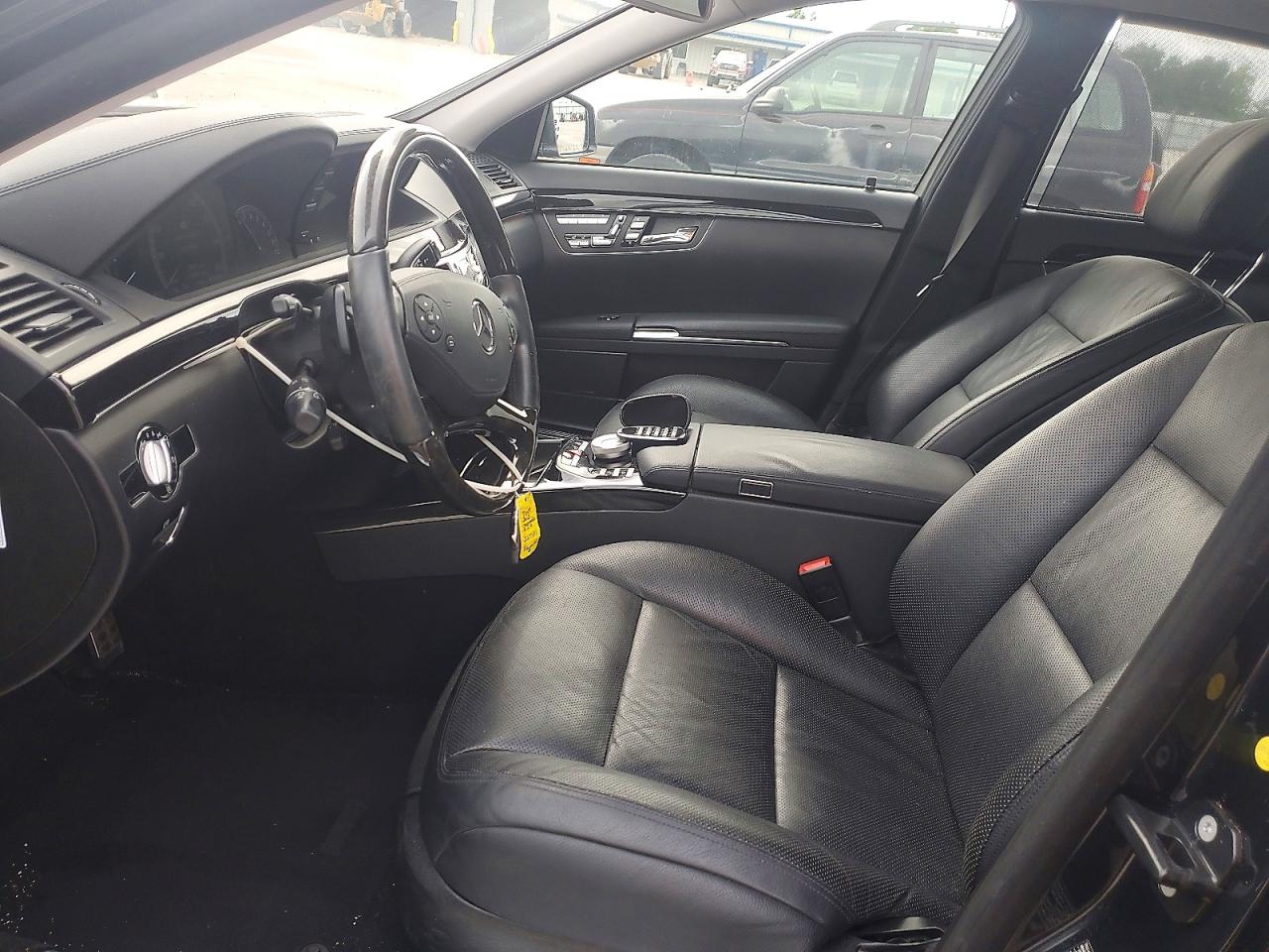 2013 Mercedes-benz S 550 Black vin: WDDNG7DB8DA527781