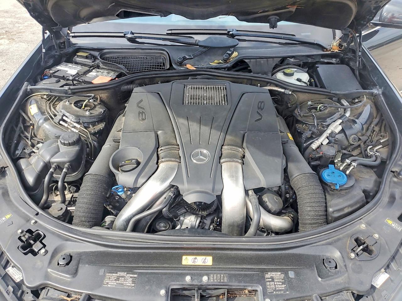 2013 Mercedes-benz S 550 Black vin: WDDNG7DB8DA527781