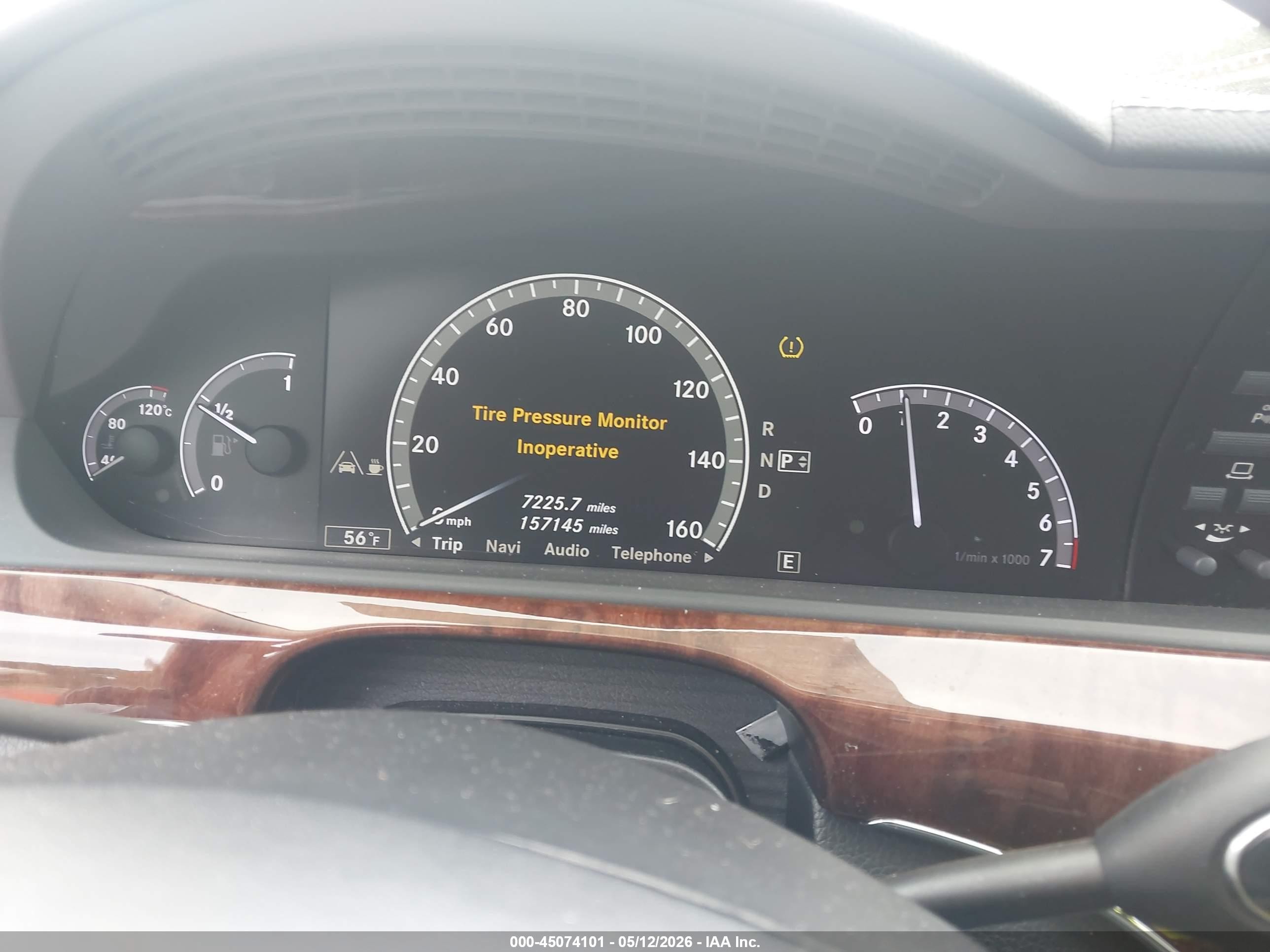 2012 Mercedes-benz S 550   Серебряный vin: WDDNG7DB9CA434430