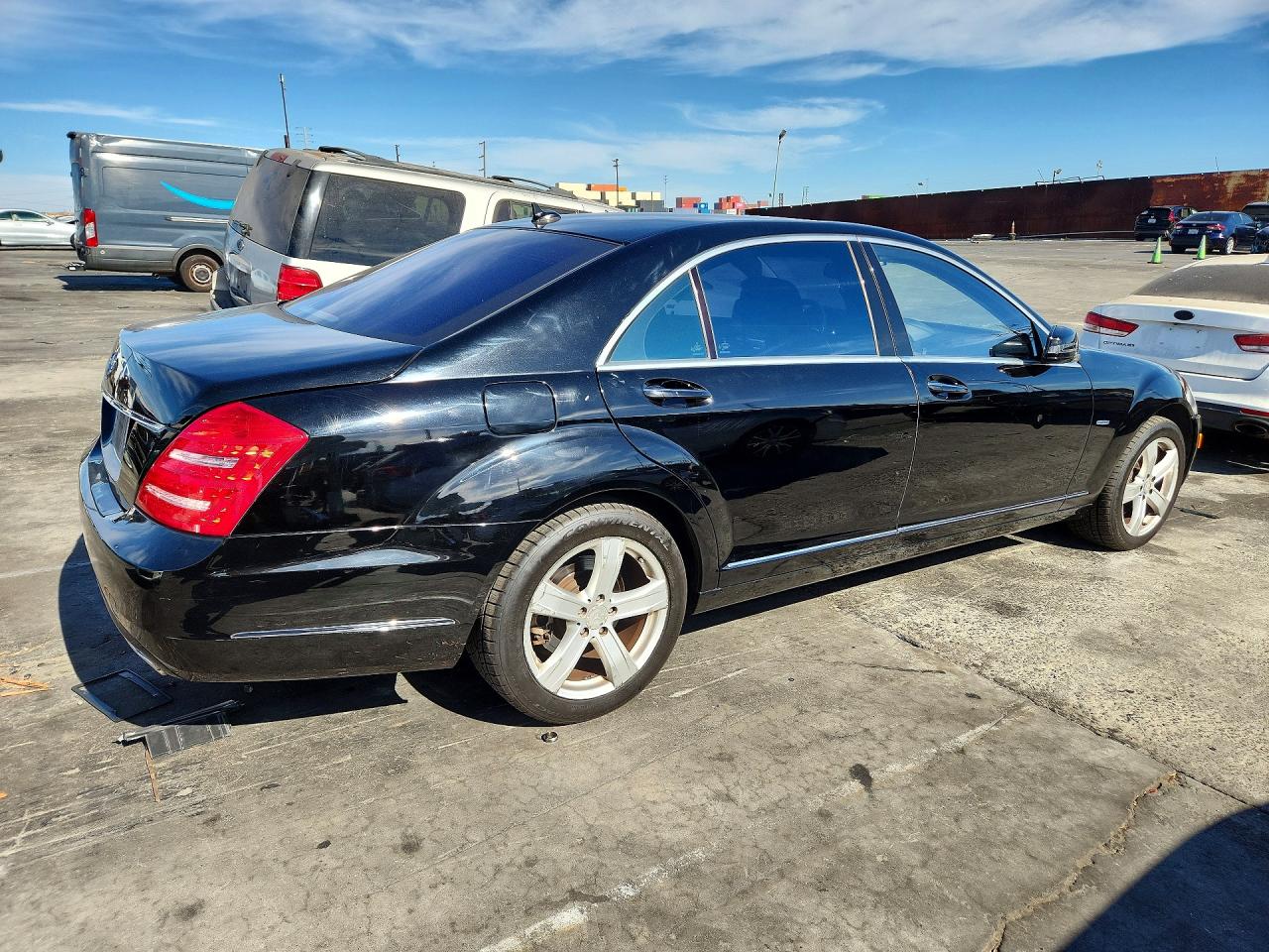 2012 Mercedes-benz S 550 Черный vin: WDDNG7DB9CA480050