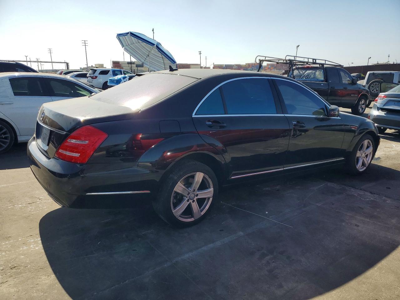 2013 Mercedes-benz S 550 Black vin: WDDNG7DBXDA526891