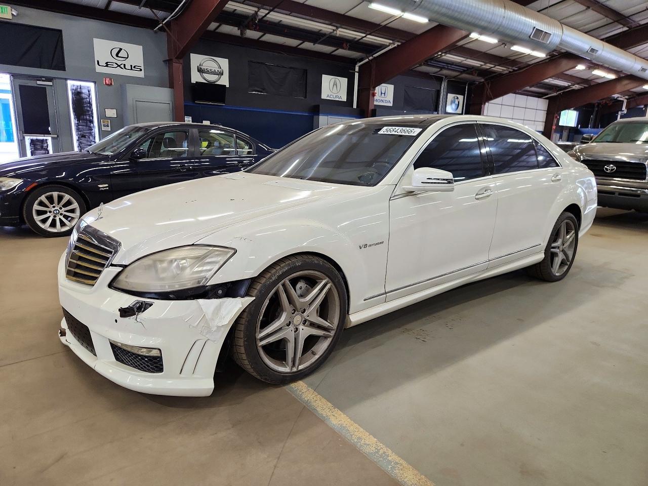 2011 Mercedes-benz S 63 Amg White vin: WDDNG7EB6BA381828