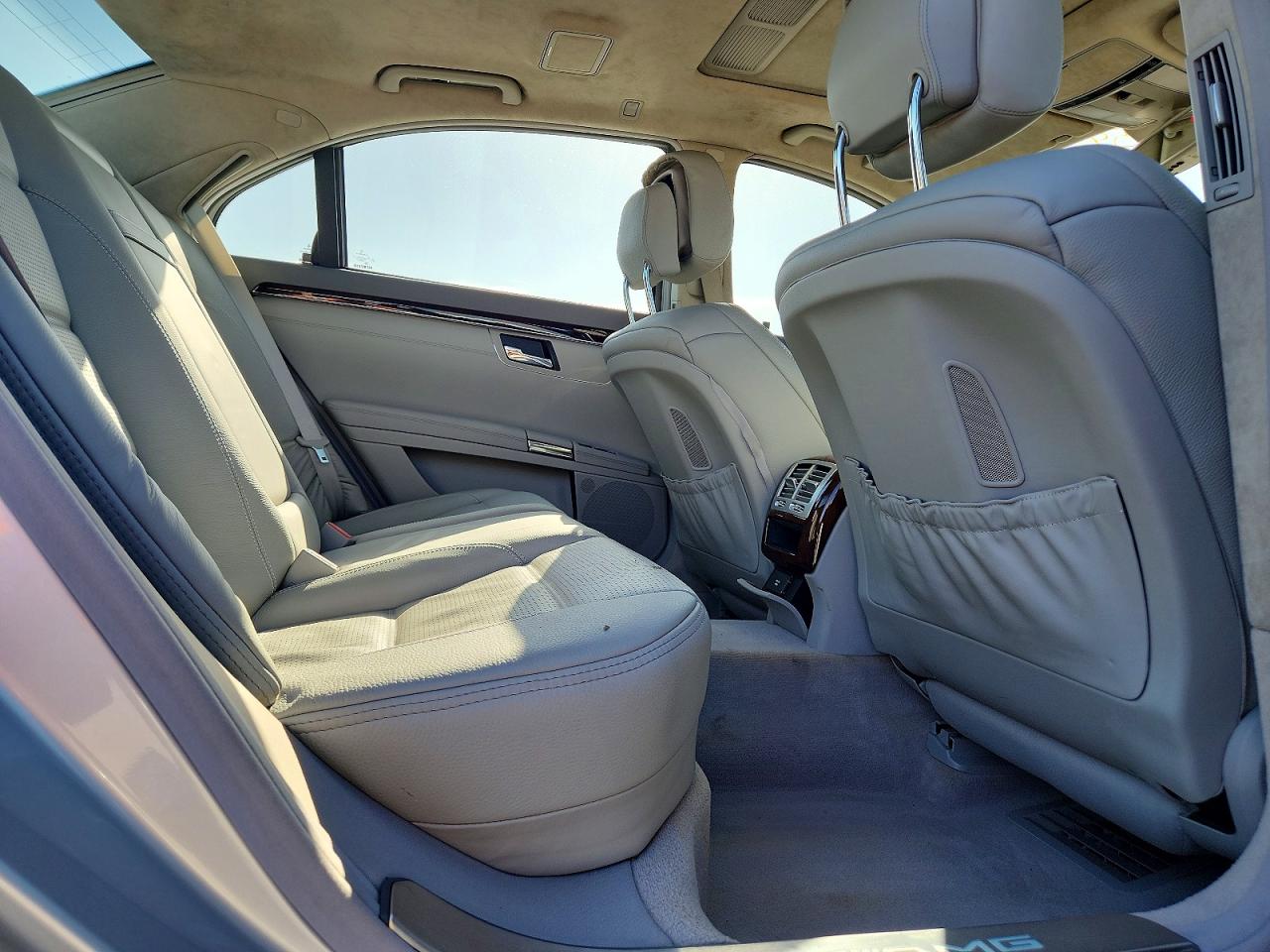 2012 Mercedes-benz S 63 Amg Silver vin: WDDNG7EB8CA445031