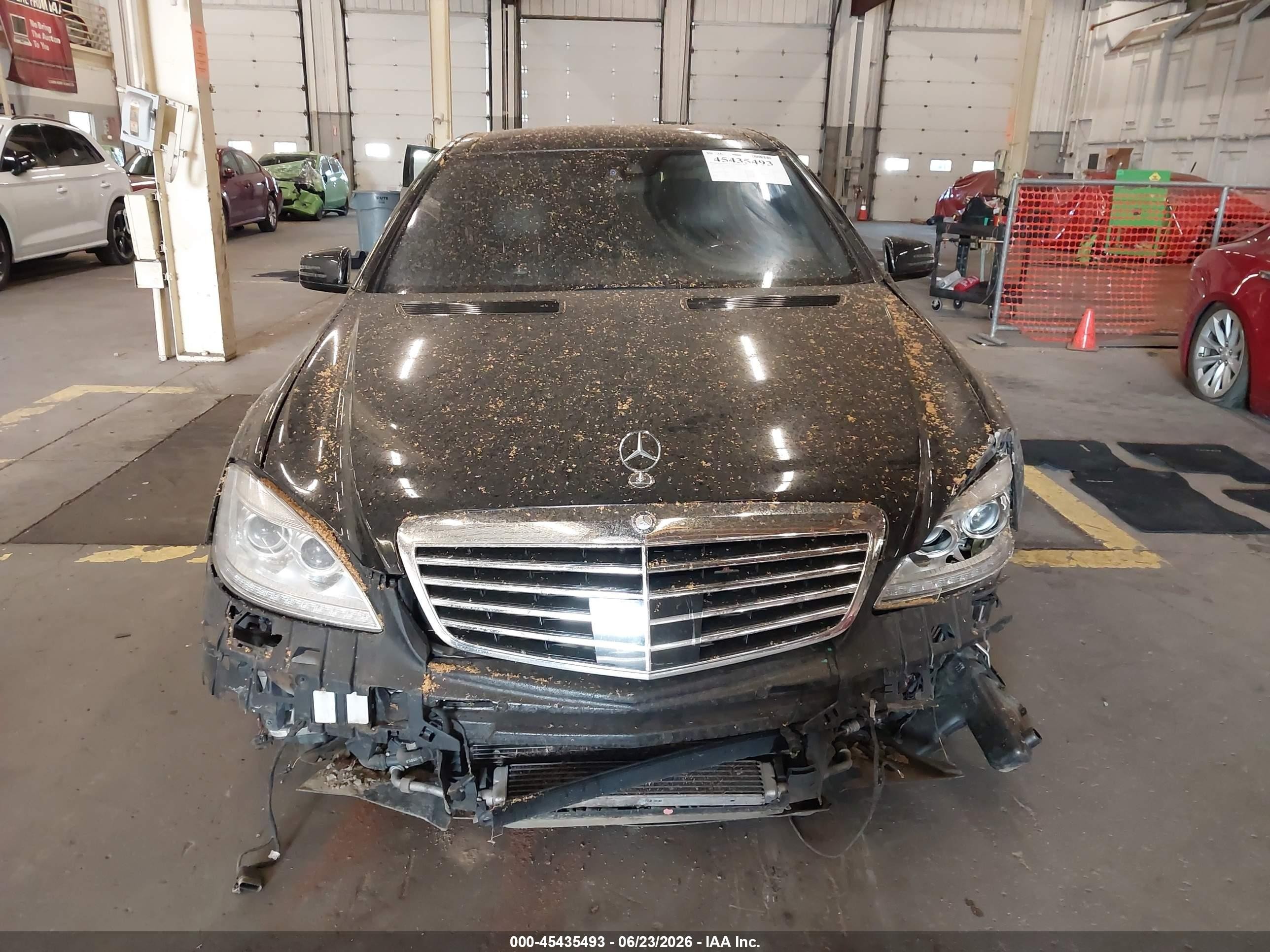 2013 Mercedes-benz S 63 Amg   Черный vin: WDDNG7EB8DA492805