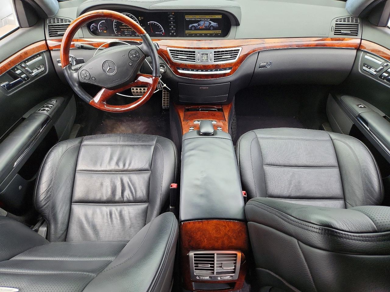2010 Mercedes-benz S 63 Amg Silver vin: WDDNG7HB9AA295908