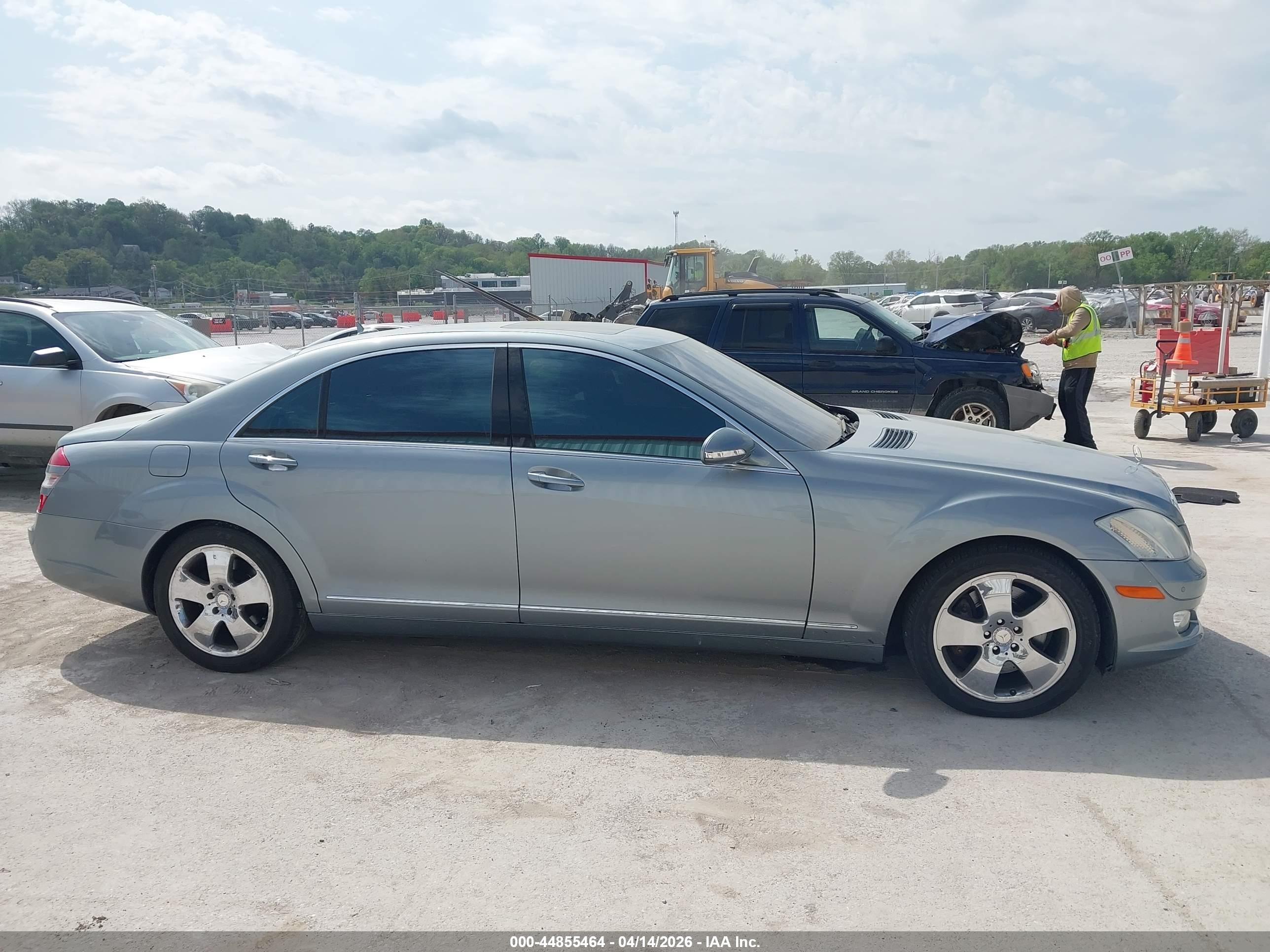 2008 Mercedes-benz S 550 4matic Silver vin: WDDNG86X08A165238