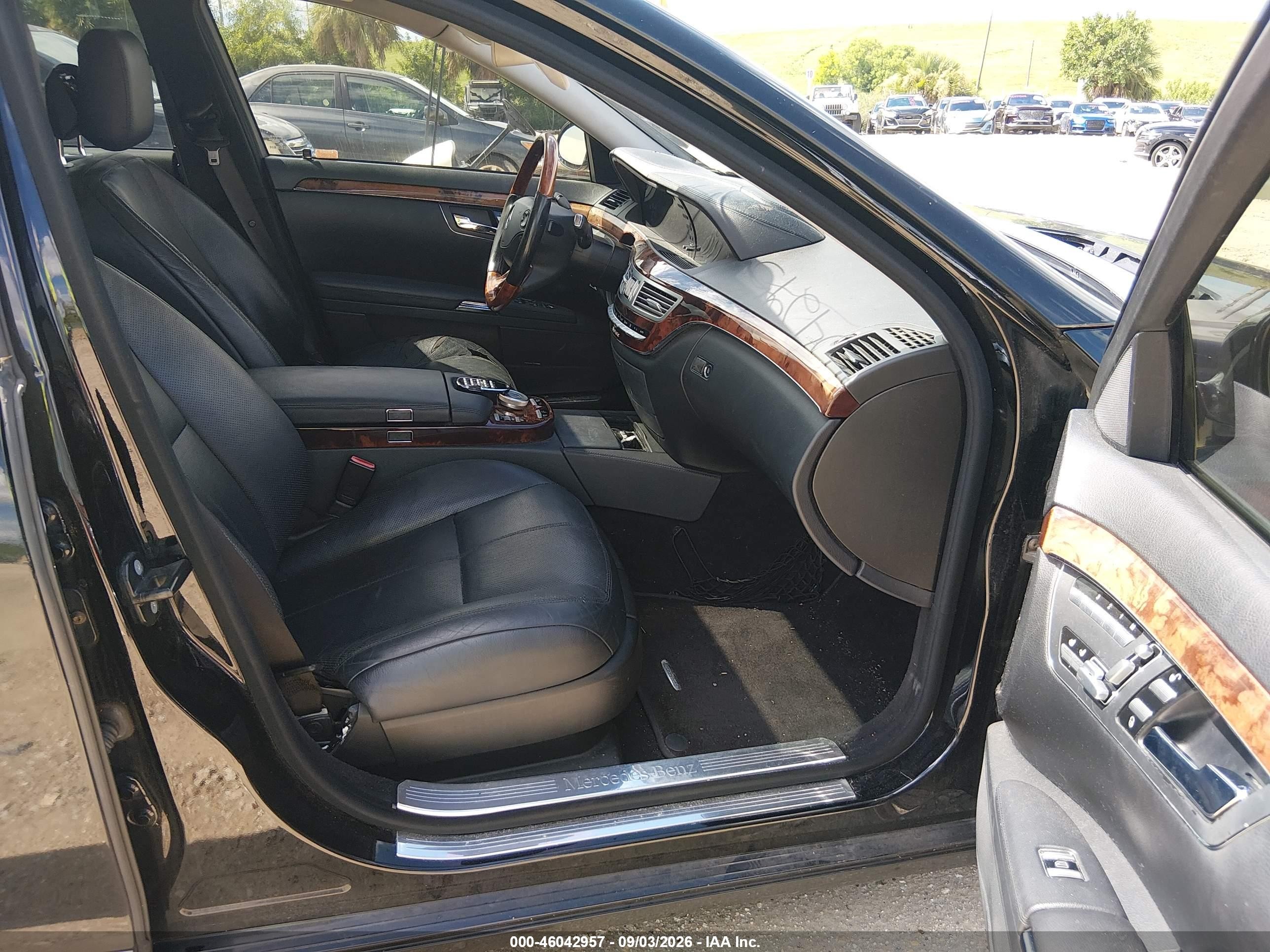 2008 Mercedes-benz S 550 4matic Black vin: WDDNG86X18A178113