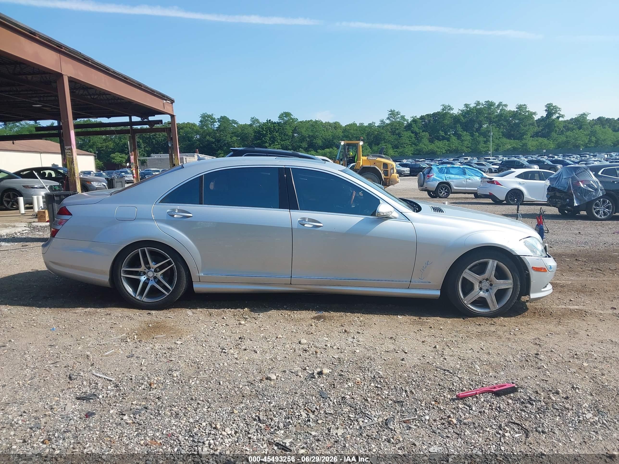 2008 Mercedes-benz S 550 4matic Gray vin: WDDNG86X28A175141