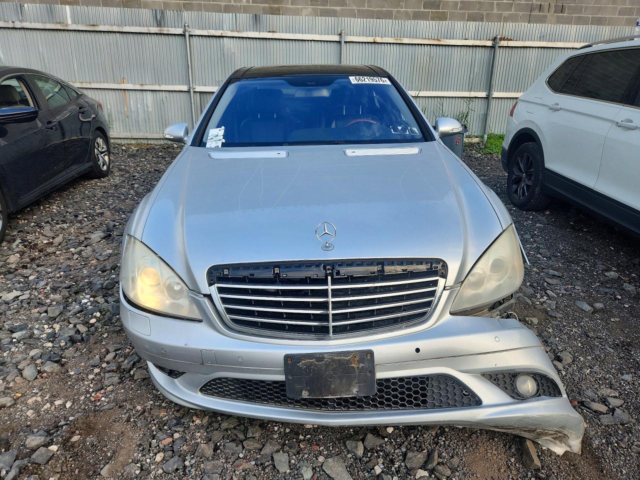 2009 Mercedes-benz S 550 4matic Silver vin: WDDNG86X29A253399