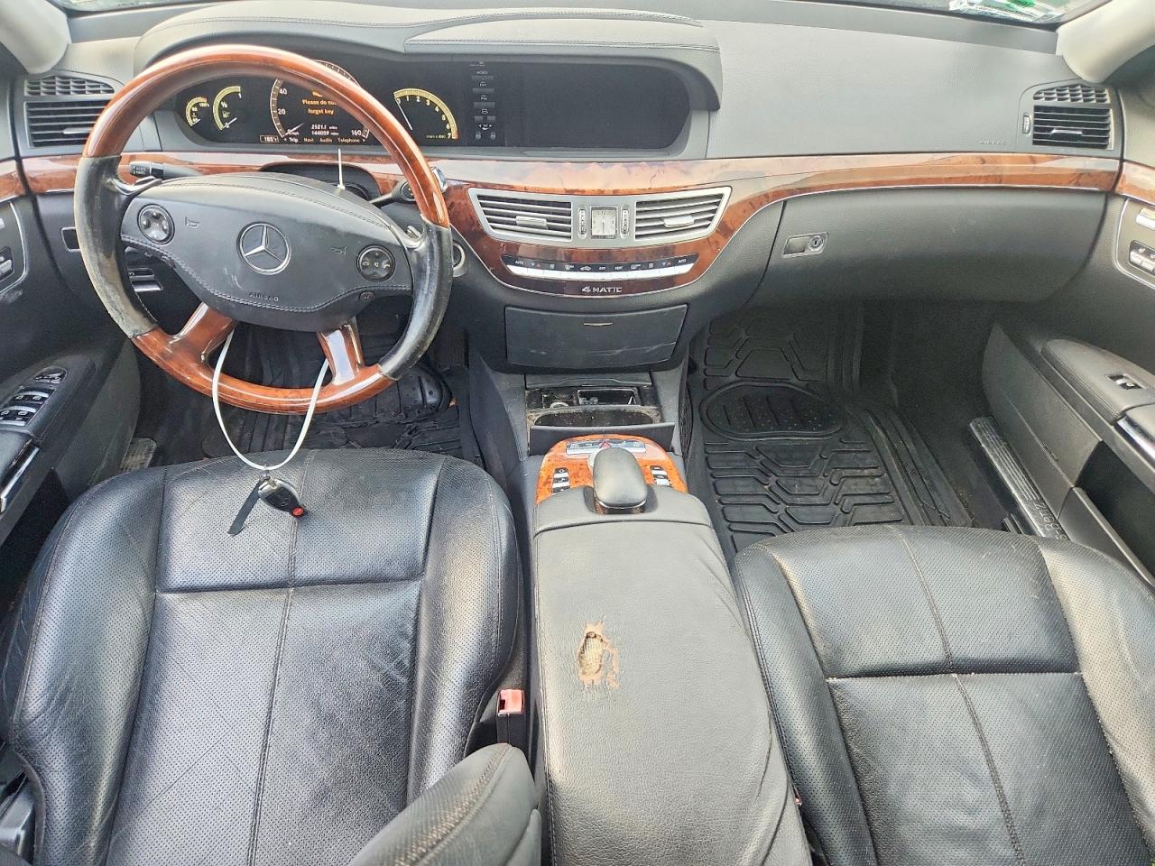 2009 Mercedes-benz S 550 4matic Silver vin: WDDNG86X29A253399