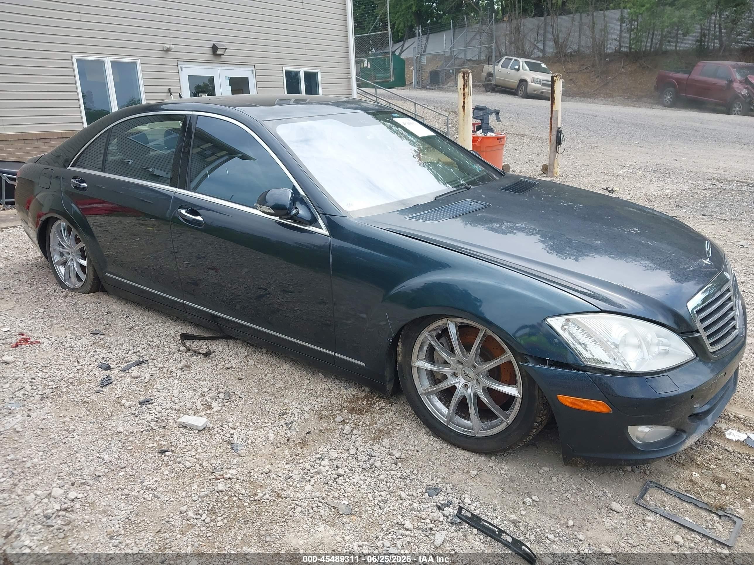 2007 Mercedes-benz S 550 4matic Black vin: WDDNG86X37A133172